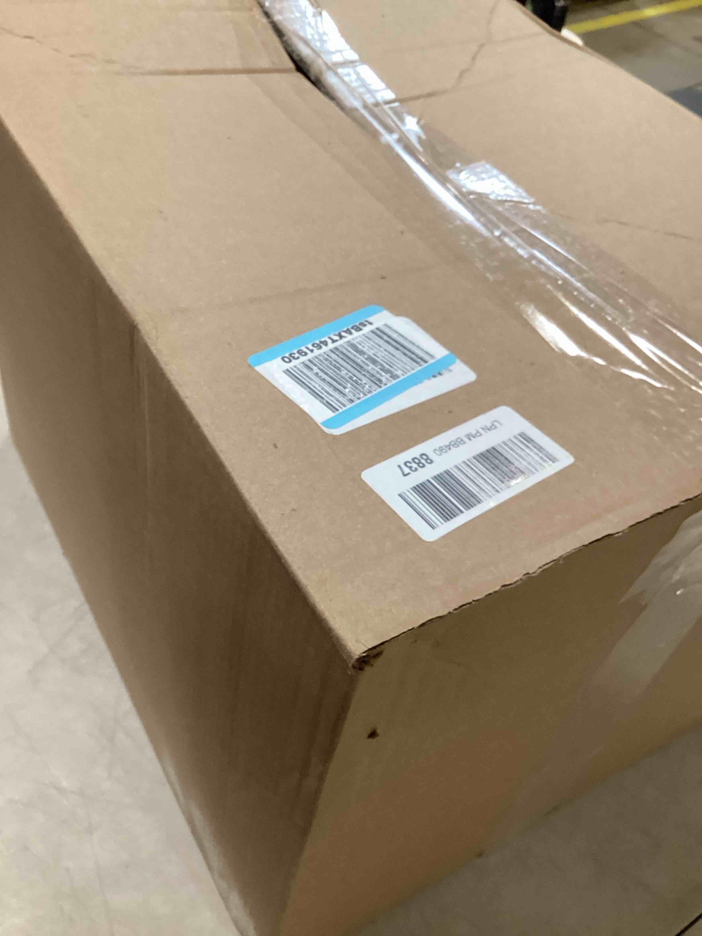 https://s3.amazonaws.com/lotting-images-prod/bidfta/PNK0354389_1730826435577.jpeg