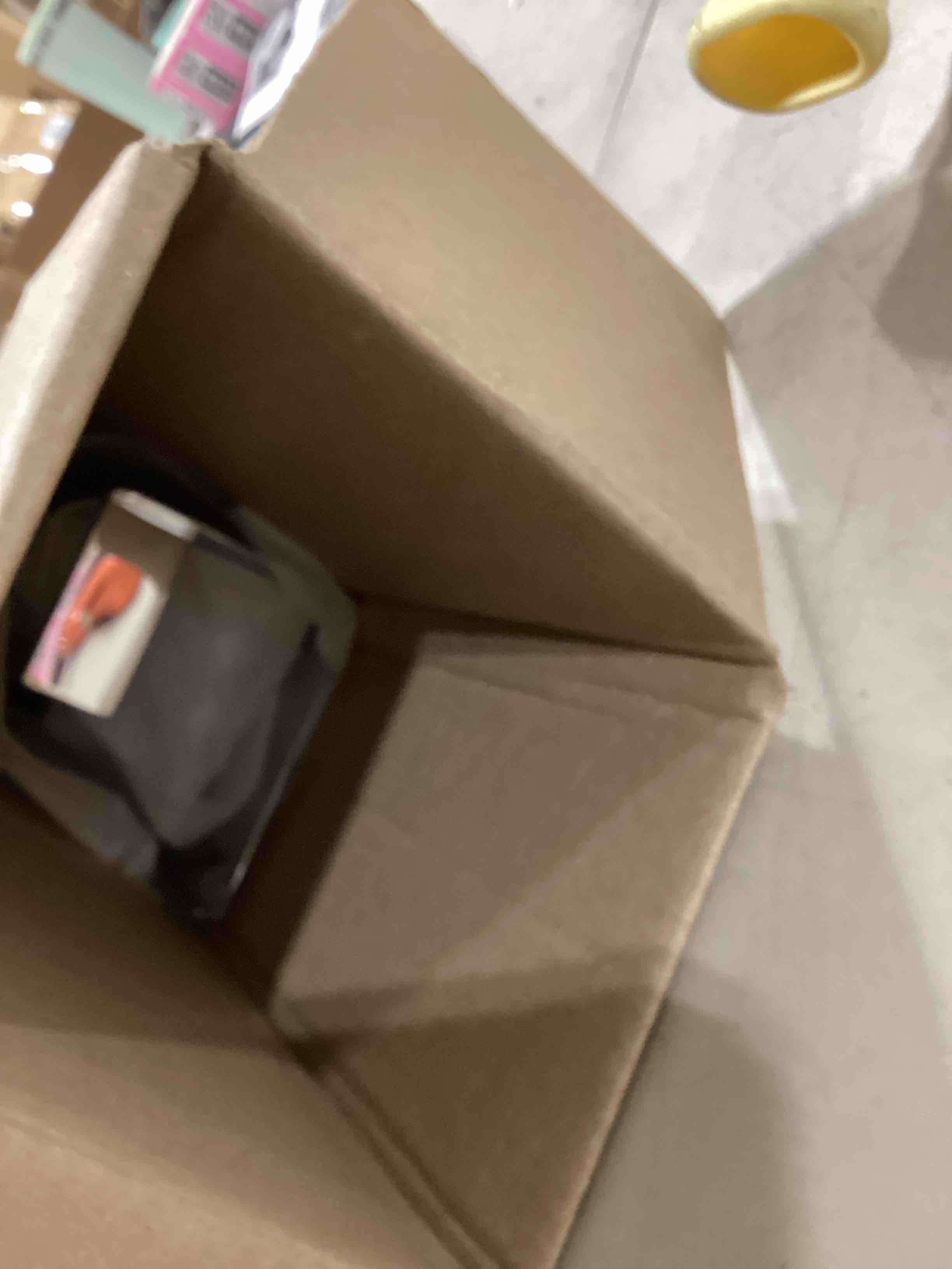 https://s3.amazonaws.com/lotting-images-prod/bidfta/PNK0354922_1730373994840.jpeg