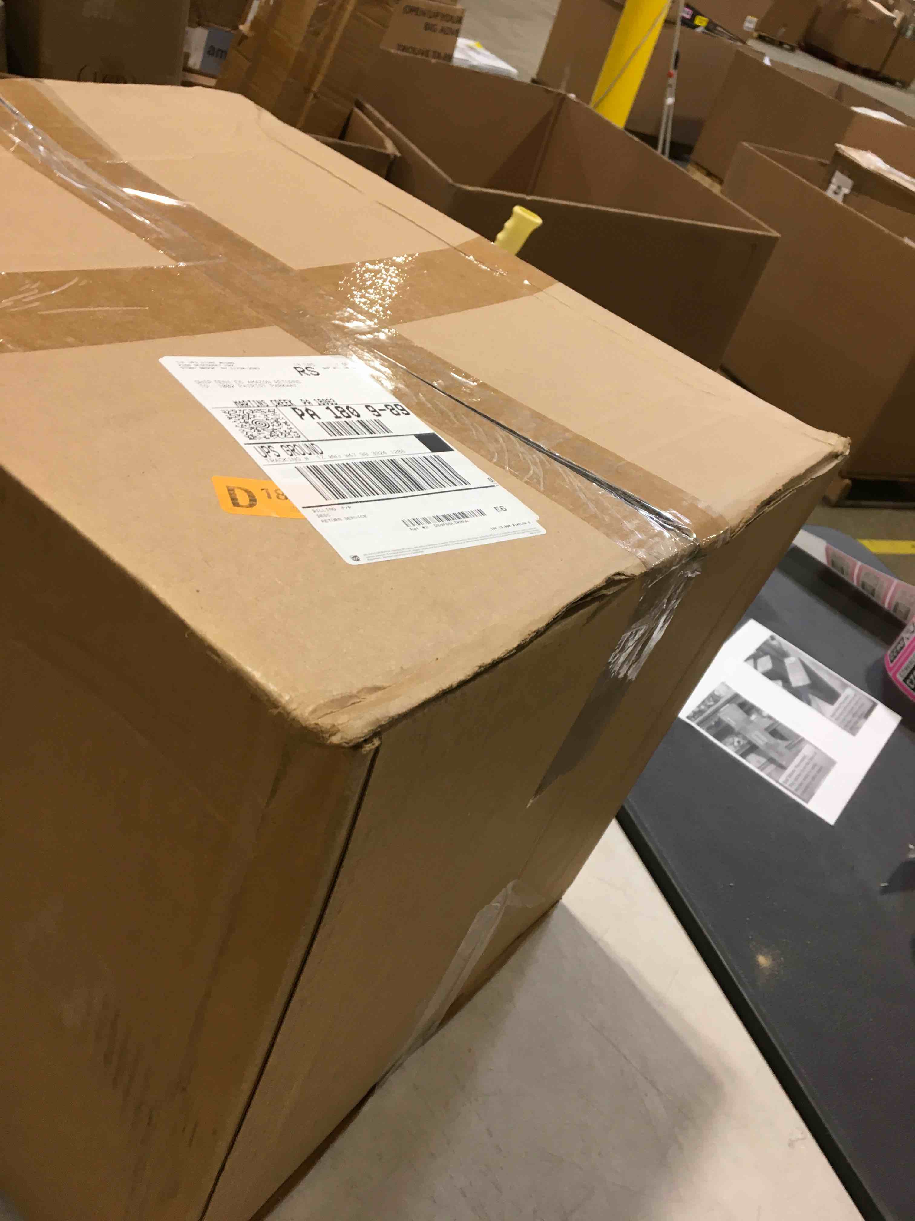 https://s3.amazonaws.com/lotting-images-prod/bidfta/PNK0355006_1730306278363.jpeg