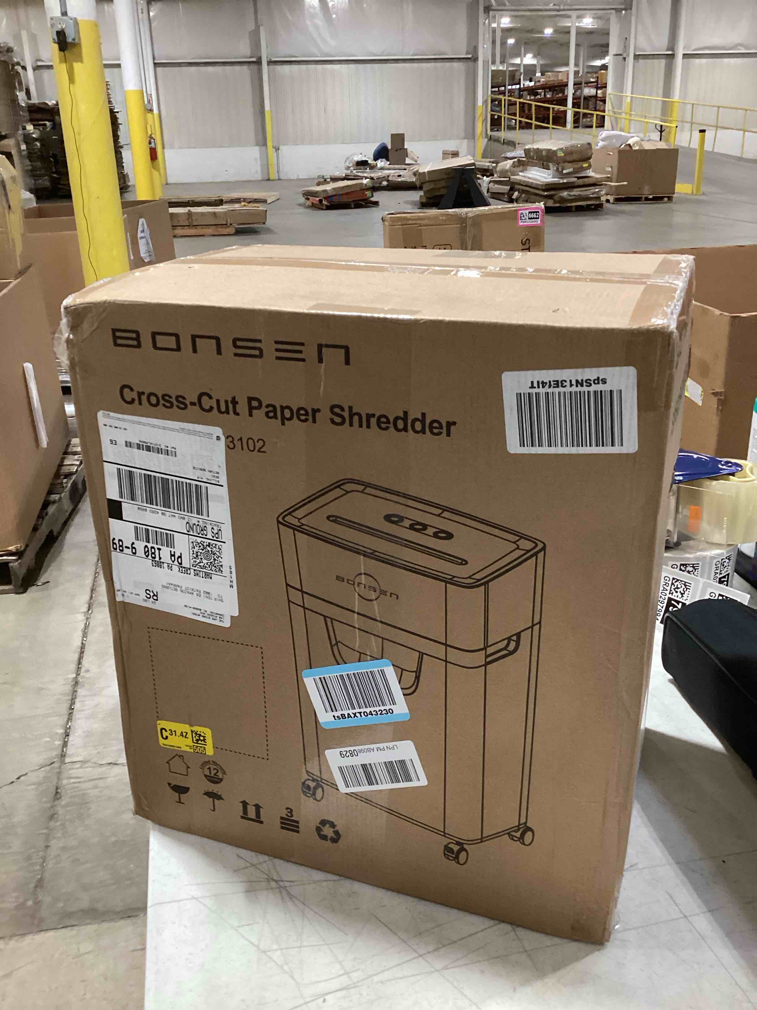 https://s3.amazonaws.com/lotting-images-prod/bidfta/PNK0356665_1732110782667.jpeg
