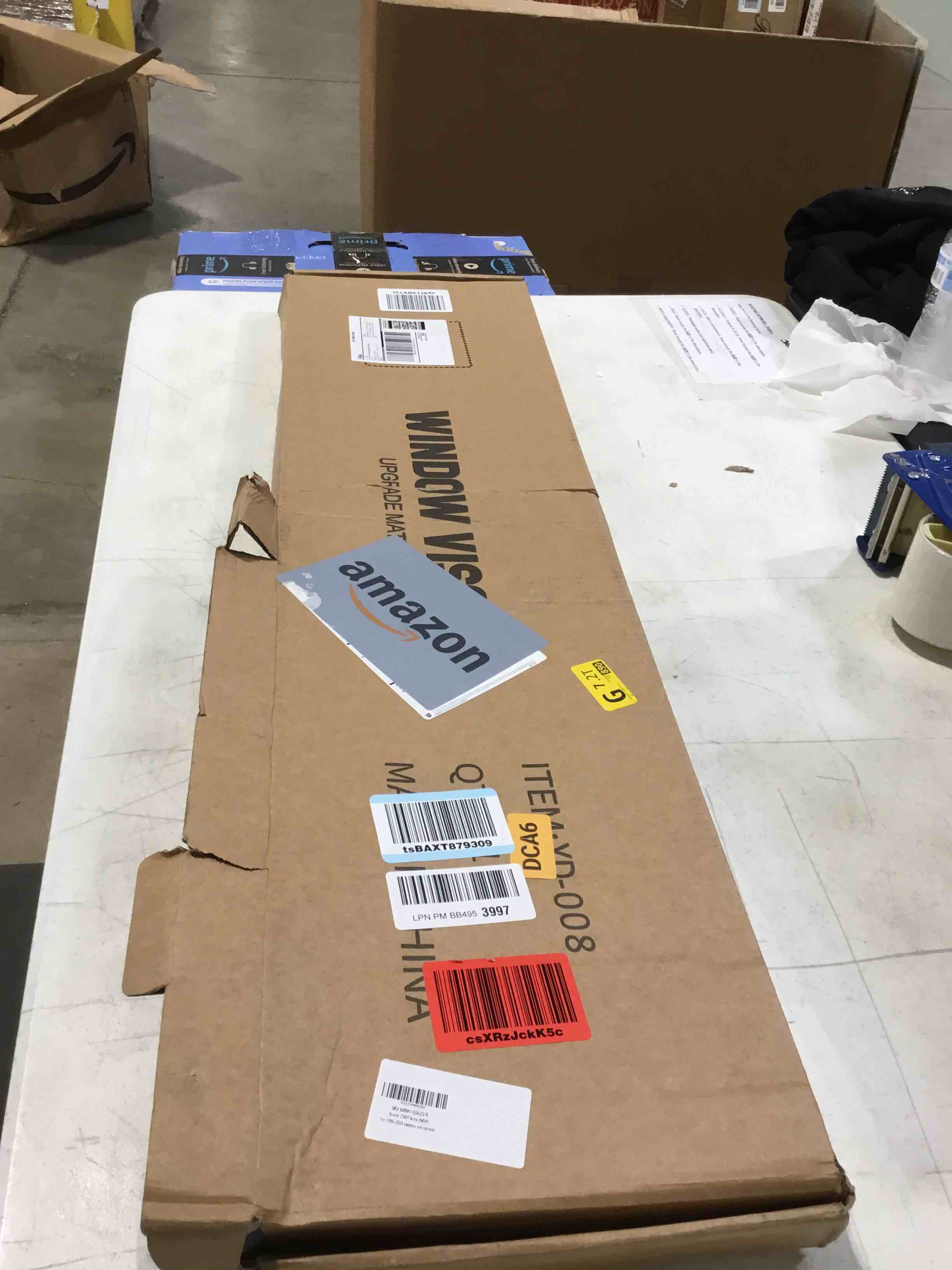 https://s3.amazonaws.com/lotting-images-prod/bidfta/PNK0356935_1731520501205.jpeg