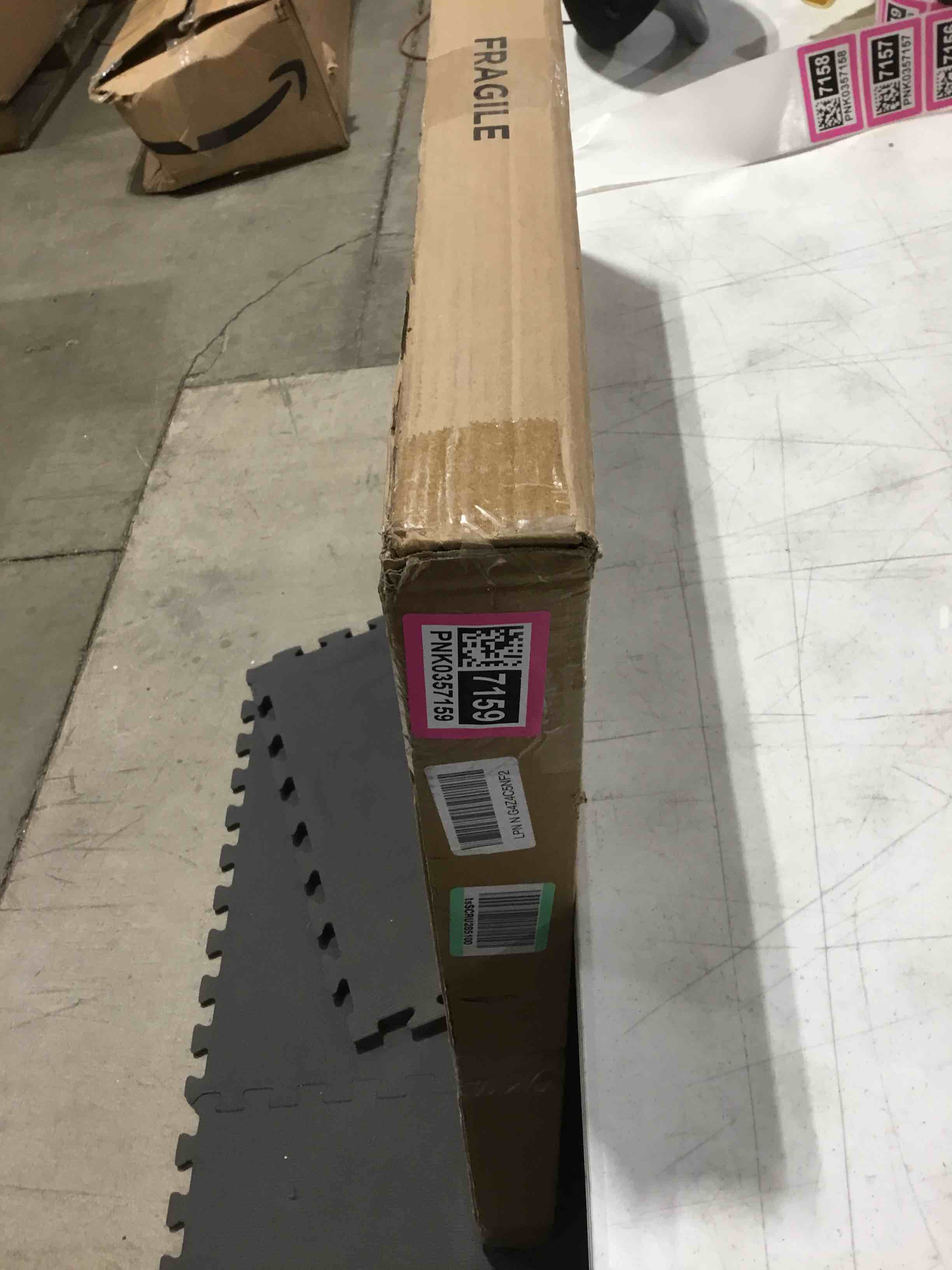https://s3.amazonaws.com/lotting-images-prod/bidfta/PNK0357159_1731339749437.jpeg