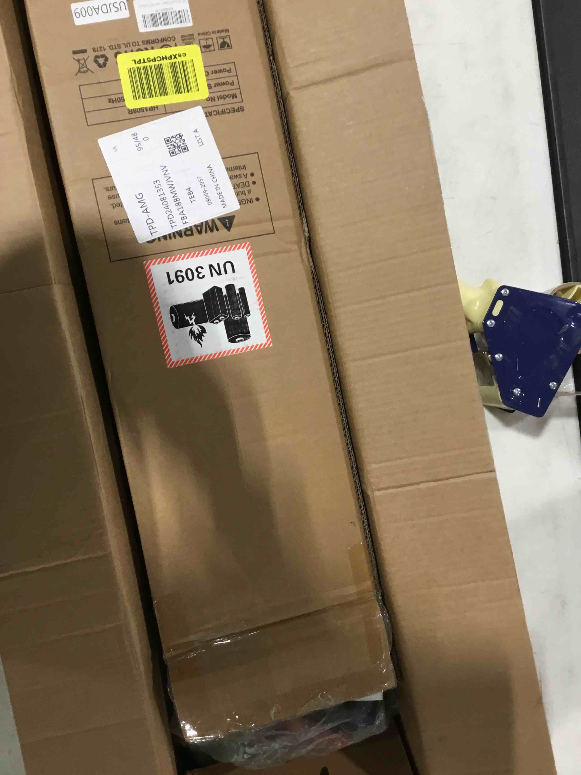 https://s3.amazonaws.com/lotting-images-prod/bidfta/PNK0357251_1730898096099.jpeg