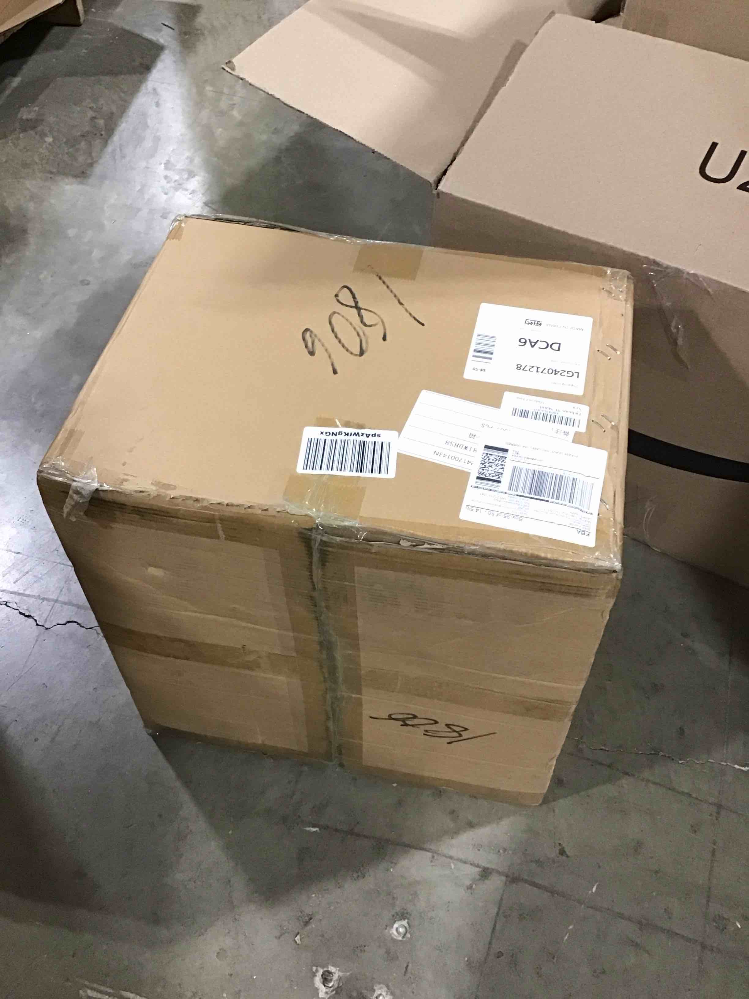 https://s3.amazonaws.com/lotting-images-prod/bidfta/PNK0357444_1730399397281.jpeg