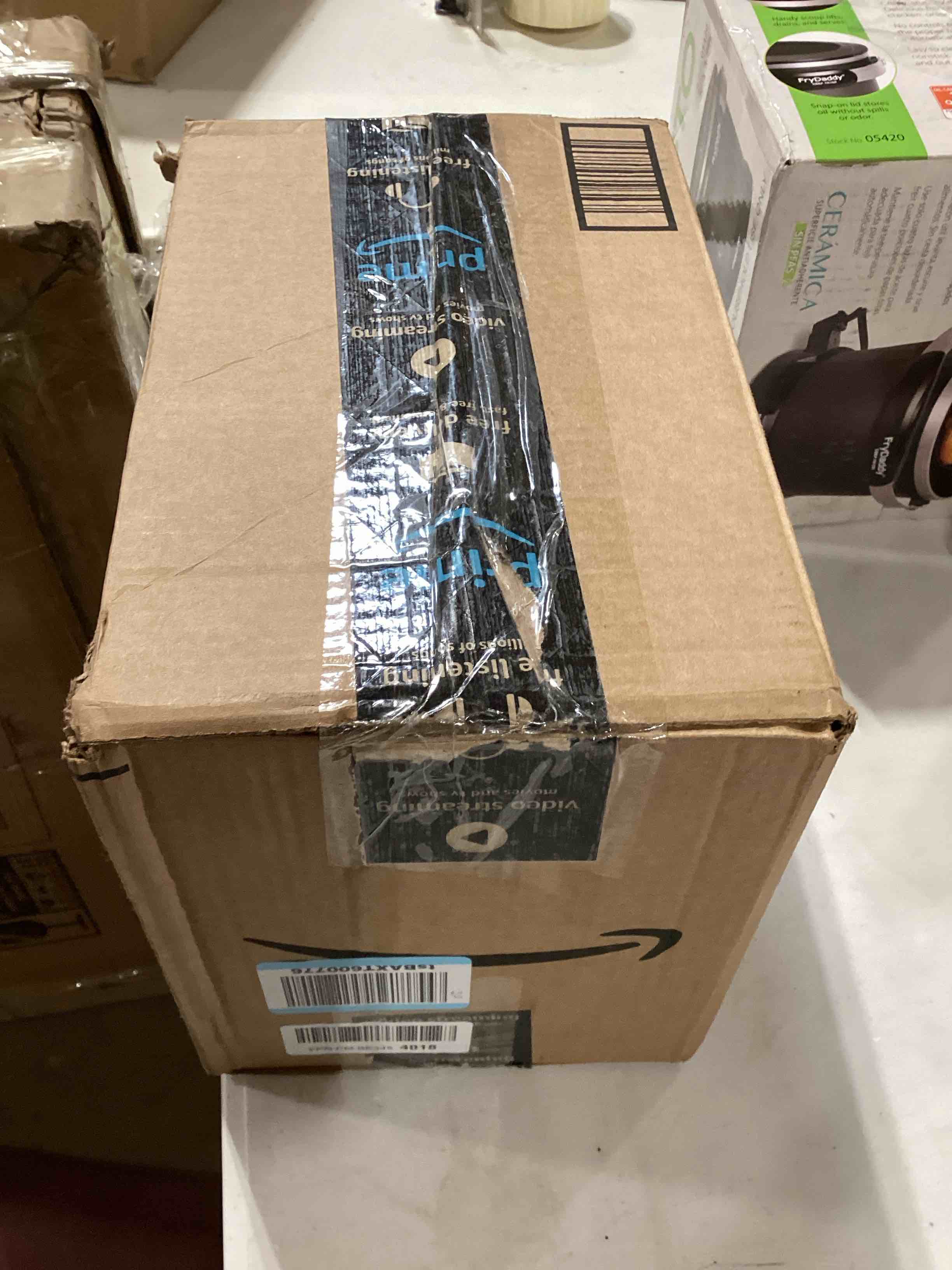 https://s3.amazonaws.com/lotting-images-prod/bidfta/PNK0360699_1731096892632.jpeg