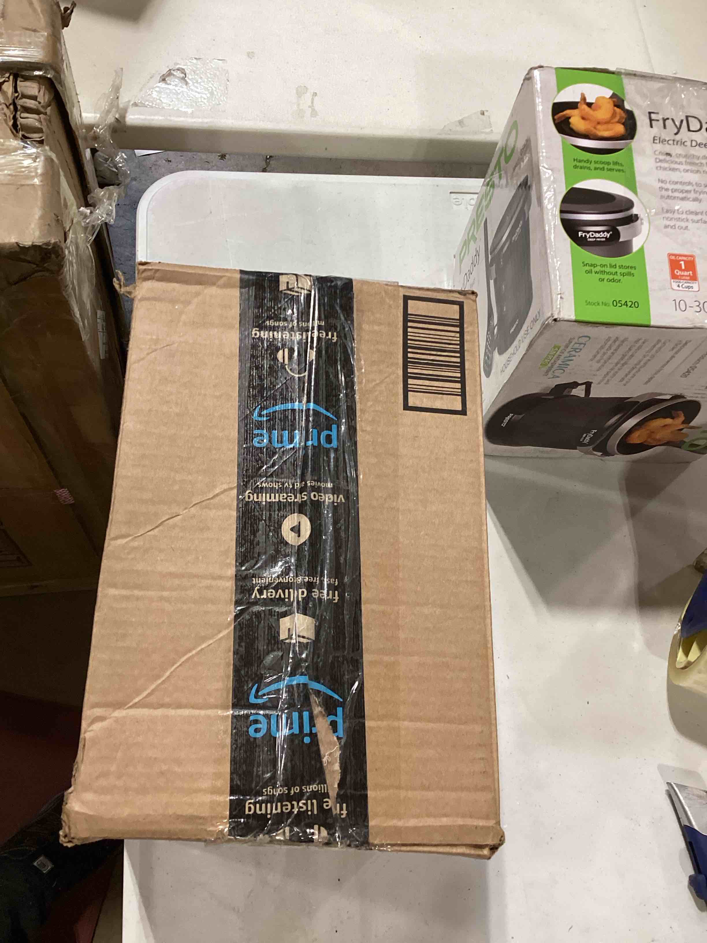 https://s3.amazonaws.com/lotting-images-prod/bidfta/PNK0360699_1731096894265.jpeg