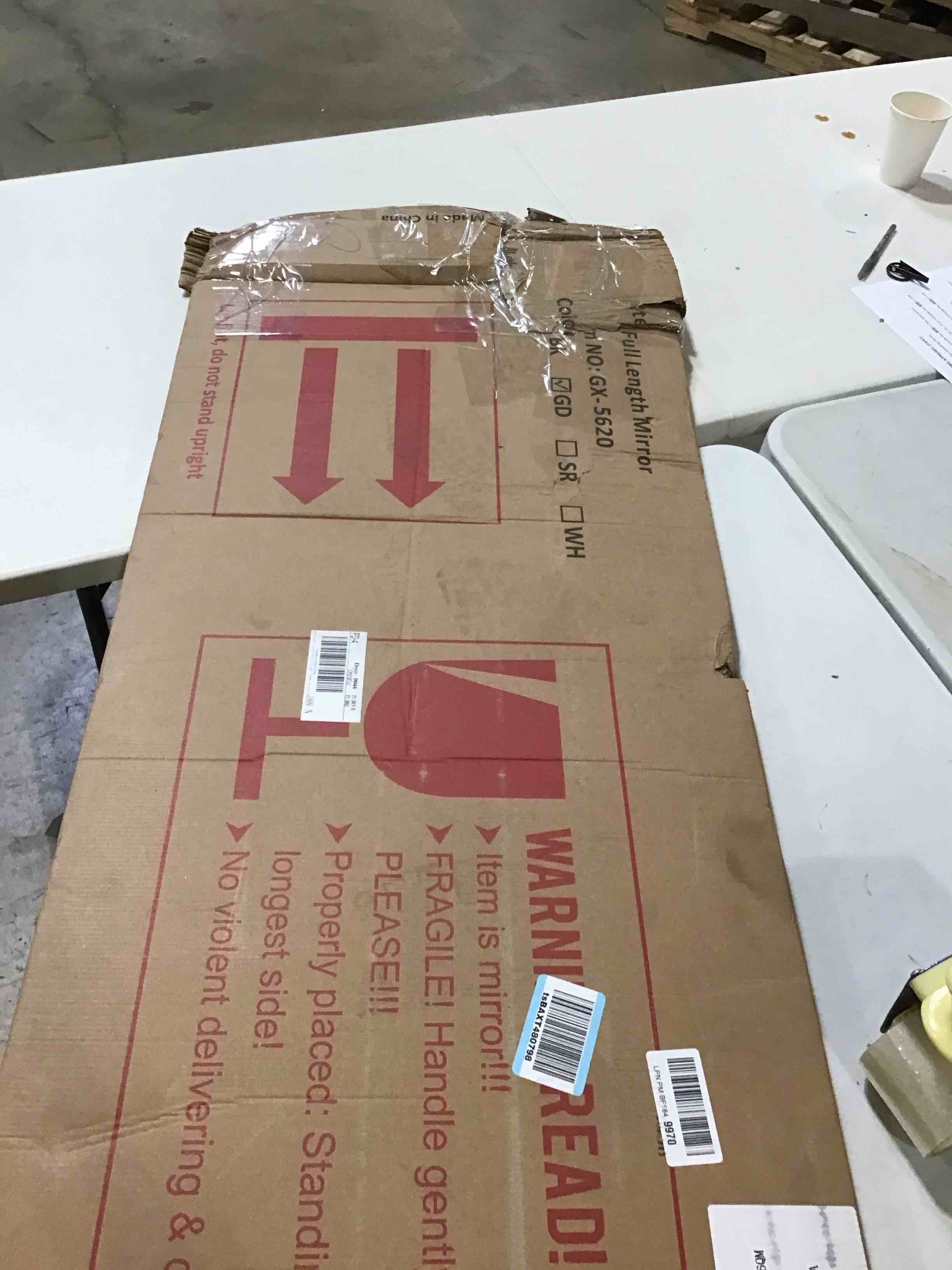 https://s3.amazonaws.com/lotting-images-prod/bidfta/PNK0361107_1730730957894.jpeg