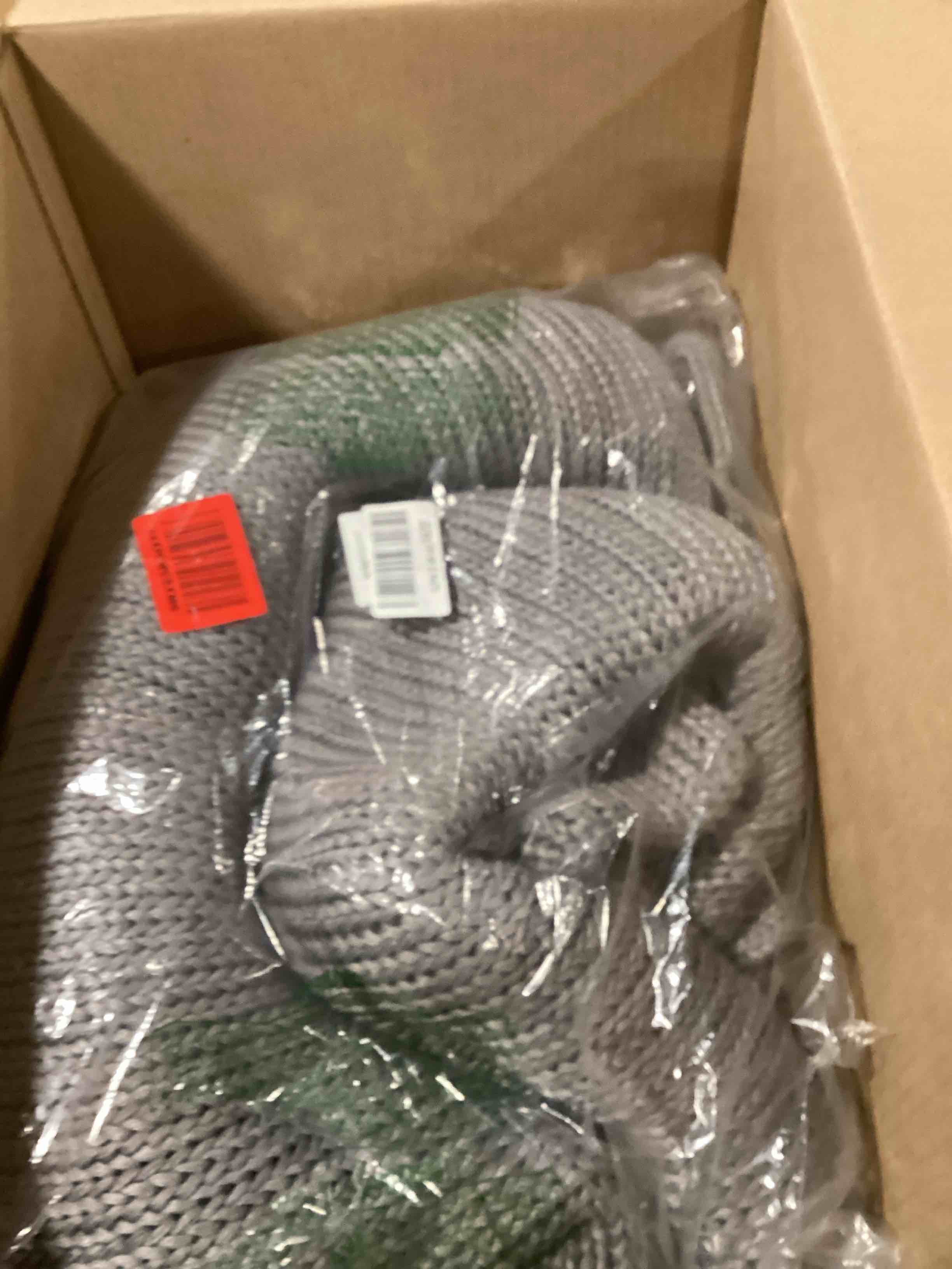 https://s3.amazonaws.com/lotting-images-prod/bidfta/PNK0361278_1730403972060.jpeg