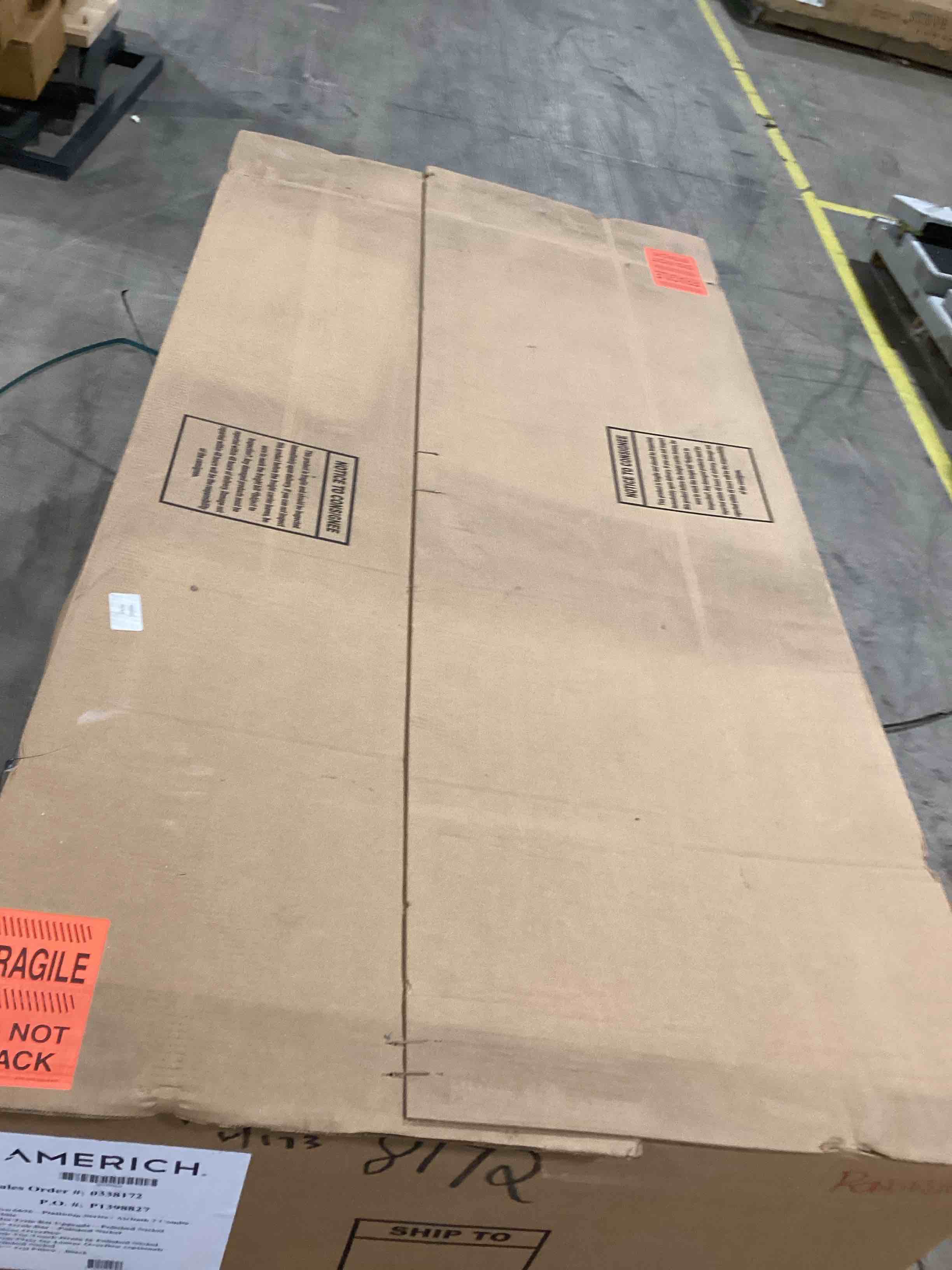 https://s3.amazonaws.com/lotting-images-prod/bidfta/PNK0361839_1729605598265.jpeg