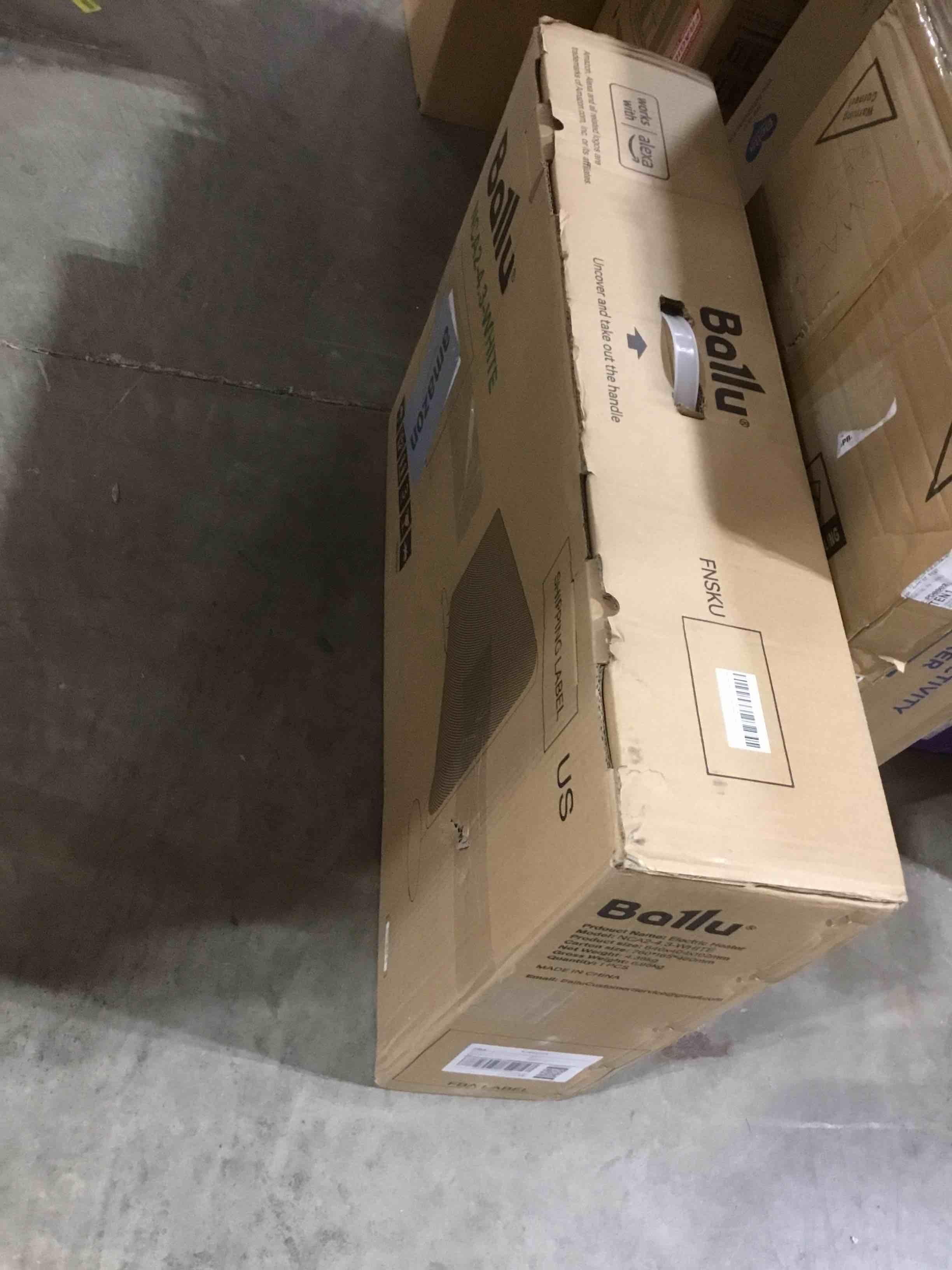 https://s3.amazonaws.com/lotting-images-prod/bidfta/PNK0362202_1733774252907.jpeg