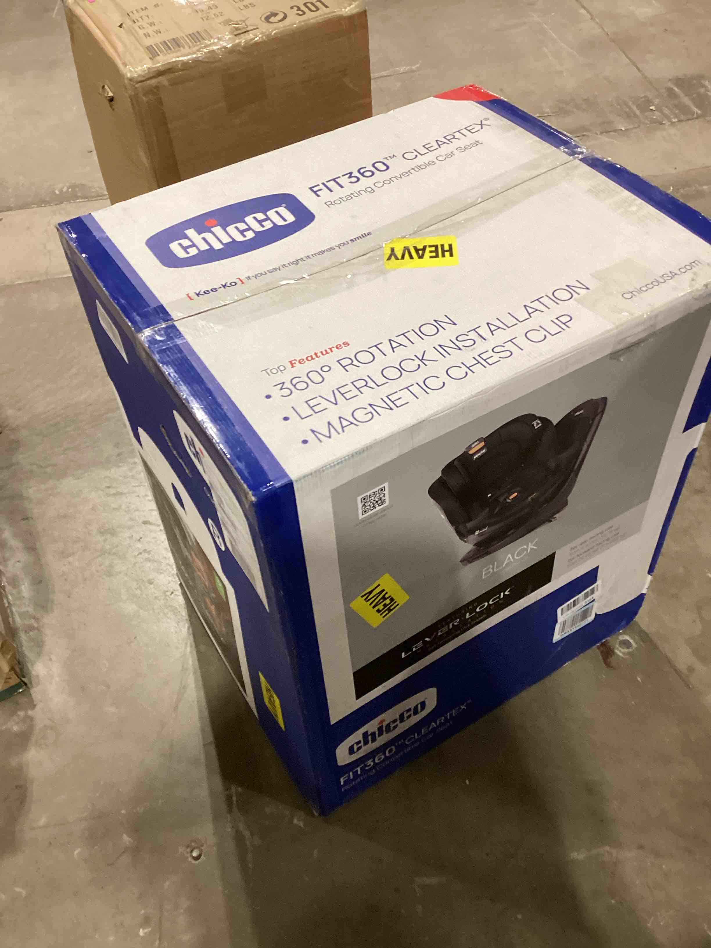 https://s3.amazonaws.com/lotting-images-prod/bidfta/PNK0362354_1733751808788.jpeg