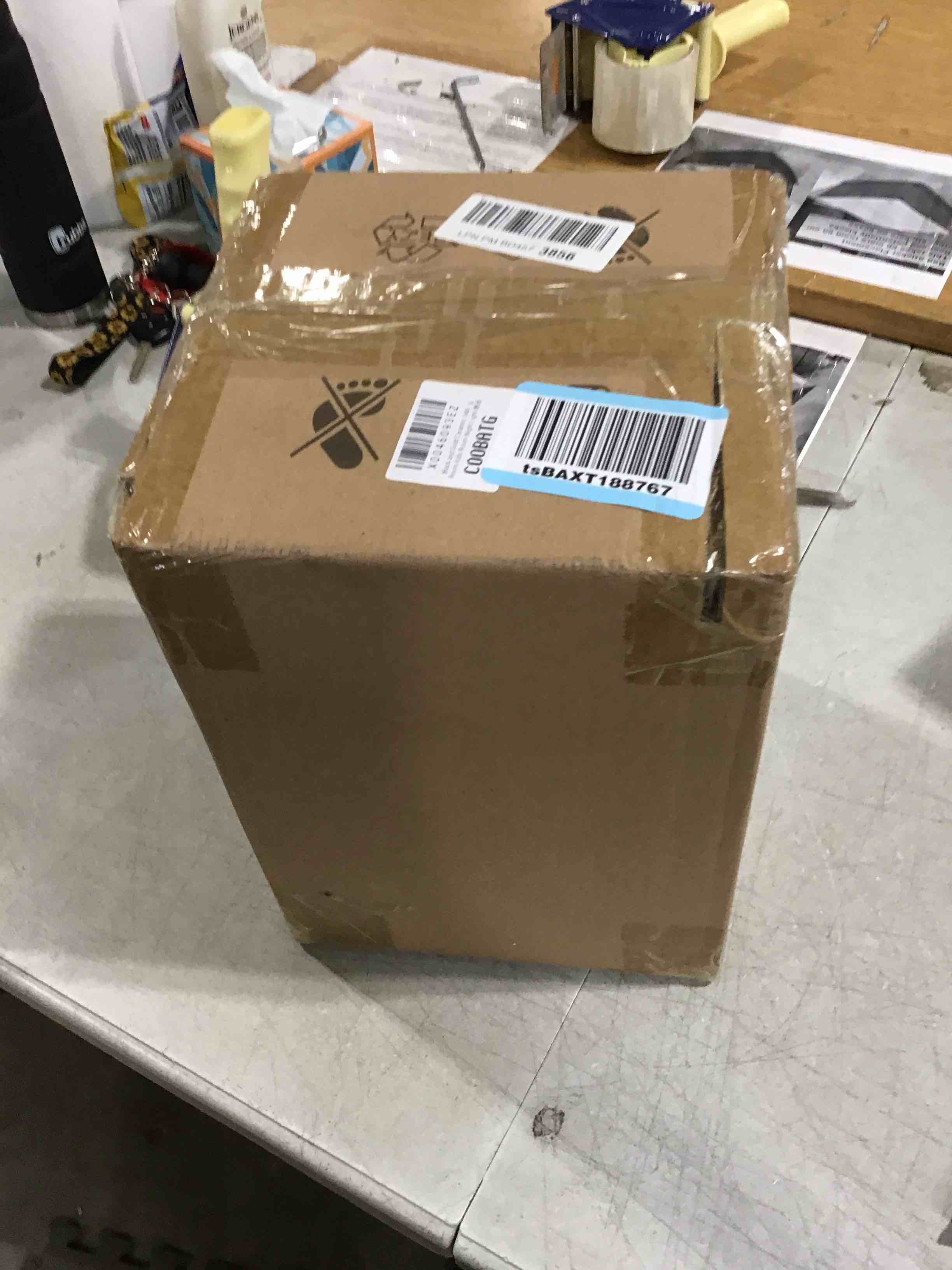 Black and Gold Ceramic Table Lamp Modern LED Desk Lamp with White Drum