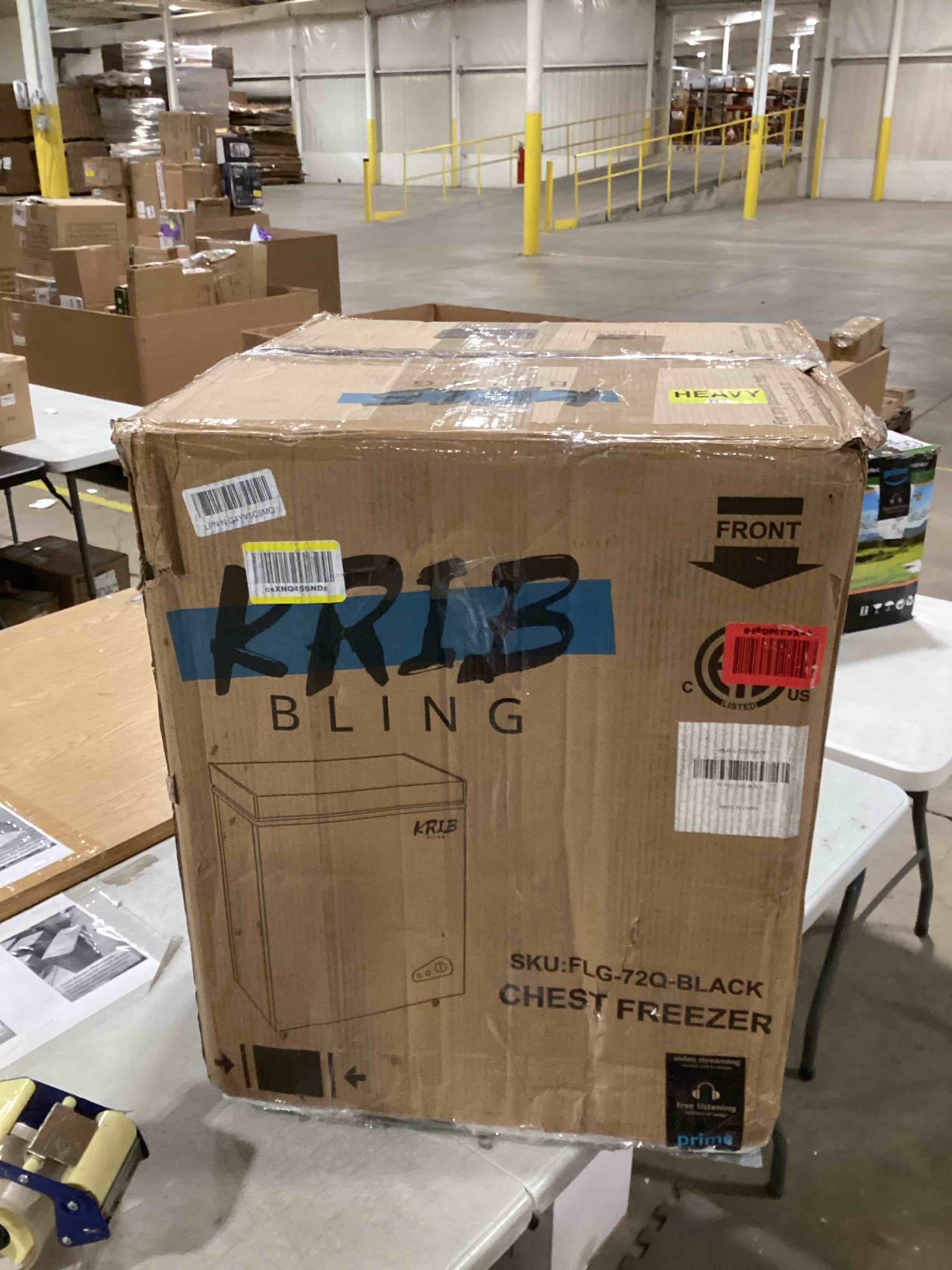 https://s3.amazonaws.com/lotting-images-prod/bidfta/PNK0364823_1730293034357.jpeg