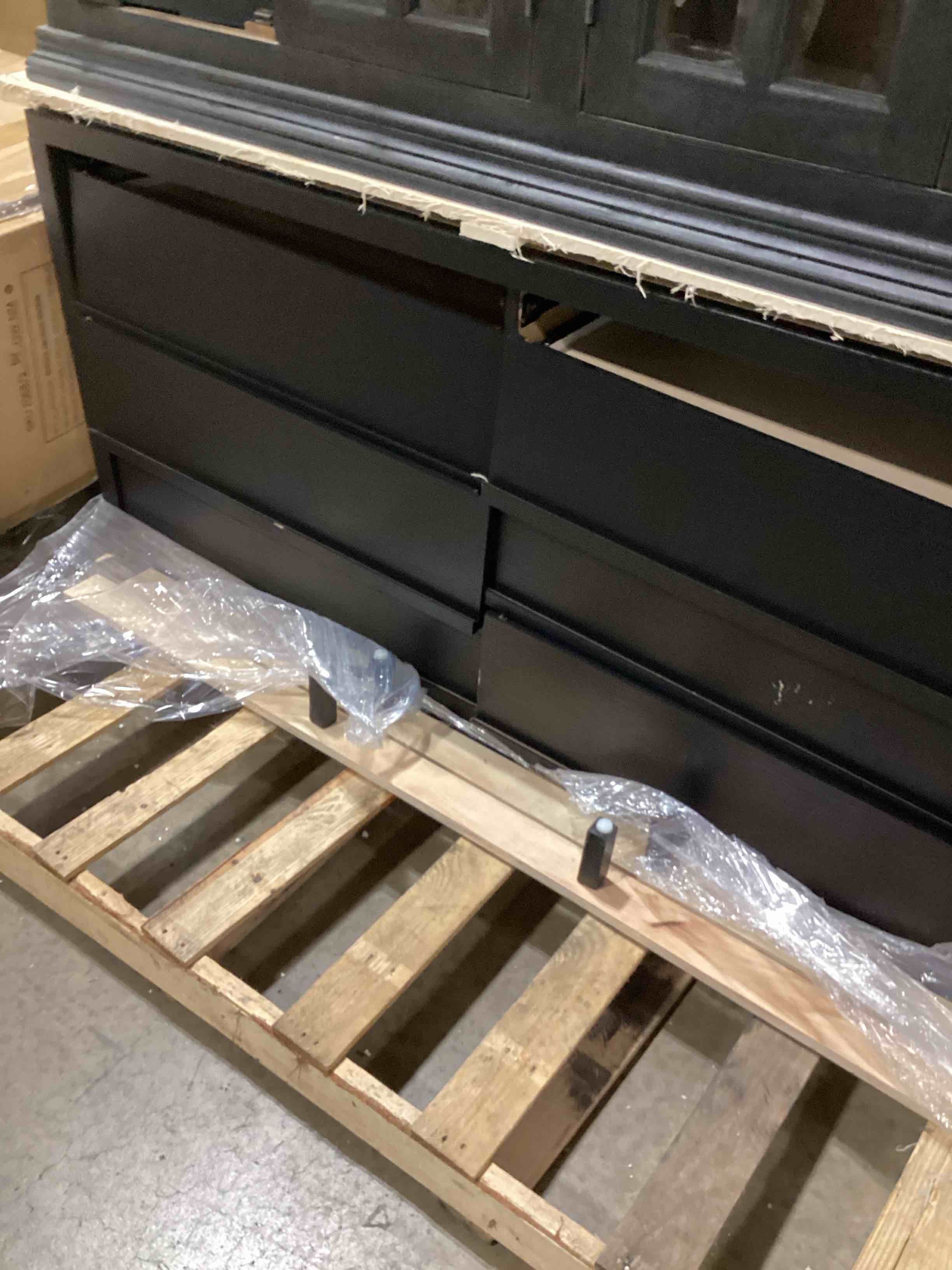 Signature Design by Ashley Danziar Modern 6 Drawer Dresser with Safety Stop for Bedroom, Black