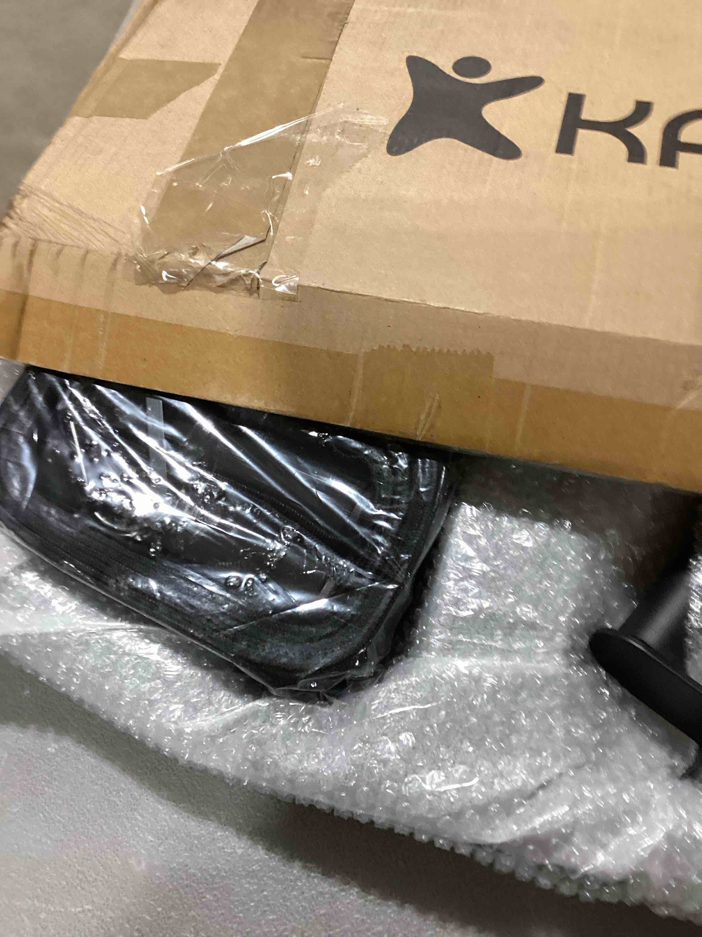 https://s3.amazonaws.com/lotting-images-prod/bidfta/PNK0366350_1731672383090.jpeg