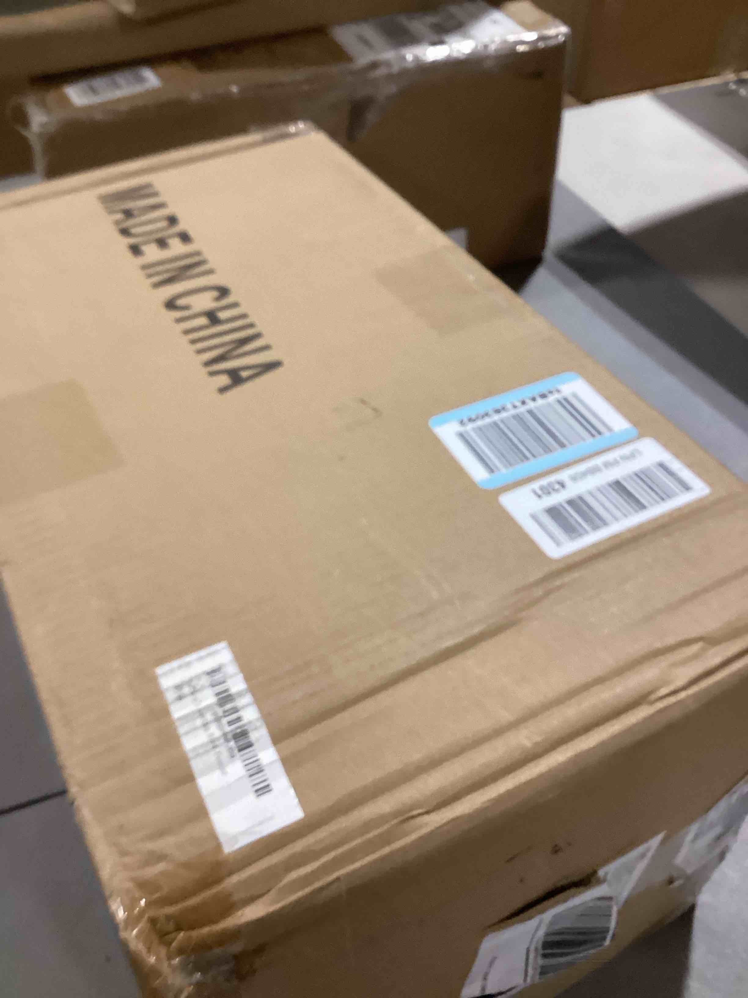 https://s3.amazonaws.com/lotting-images-prod/bidfta/PNK0366439_1731590790834.jpeg