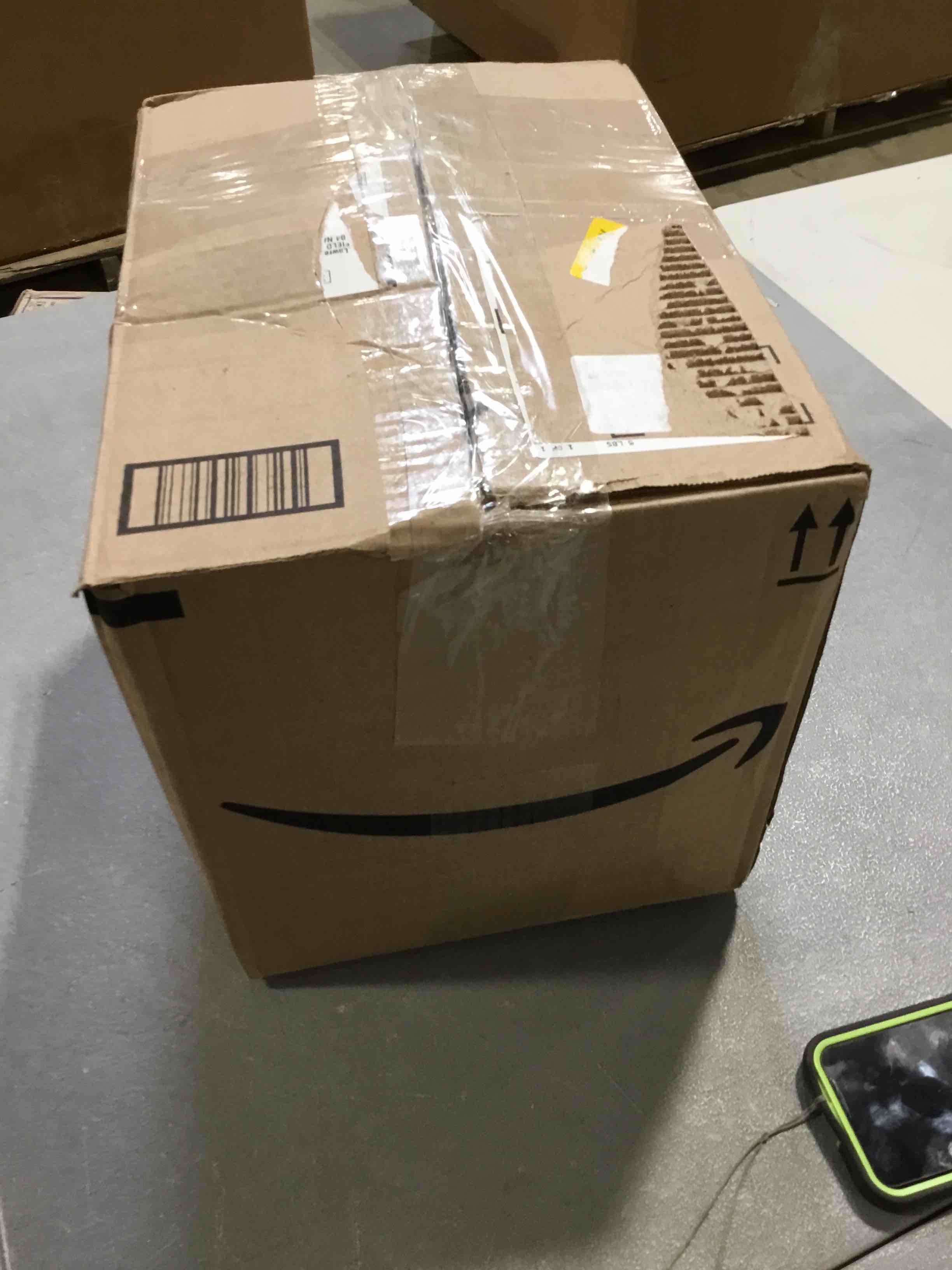 https://s3.amazonaws.com/lotting-images-prod/bidfta/PNK0366484_1731520341870.jpeg