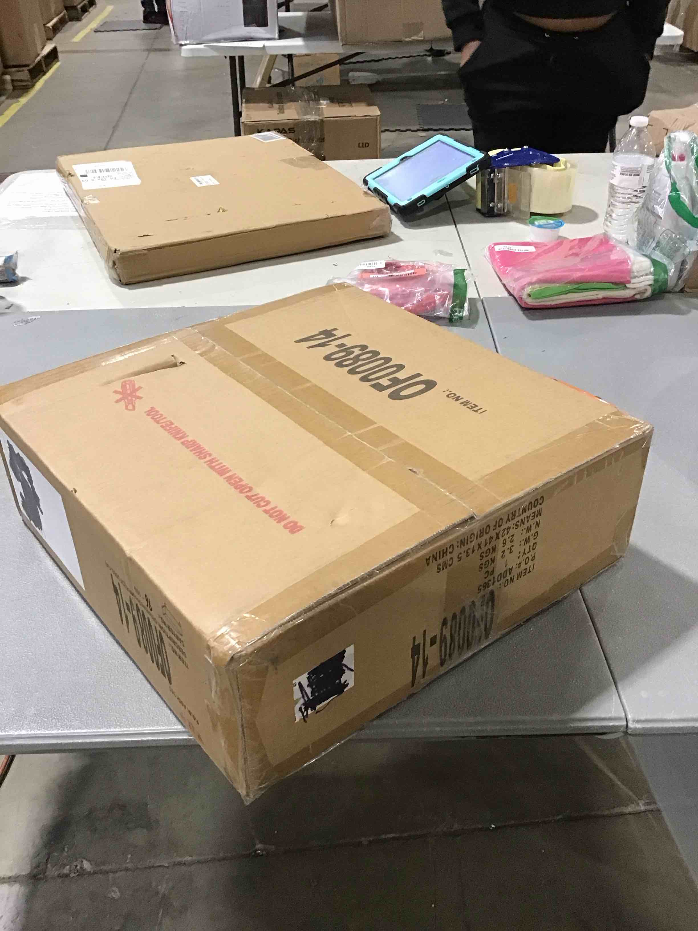 https://s3.amazonaws.com/lotting-images-prod/bidfta/PNK0366844_1731007814832.jpeg