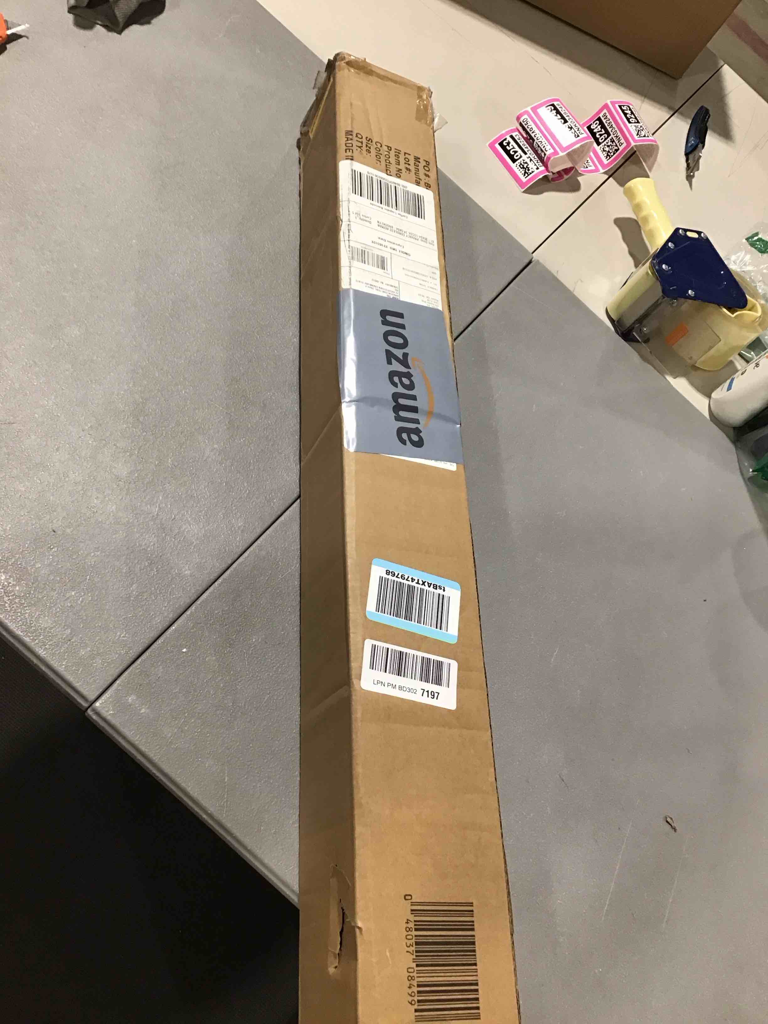 https://s3.amazonaws.com/lotting-images-prod/bidfta/PNK0367316_1730373450288.jpeg