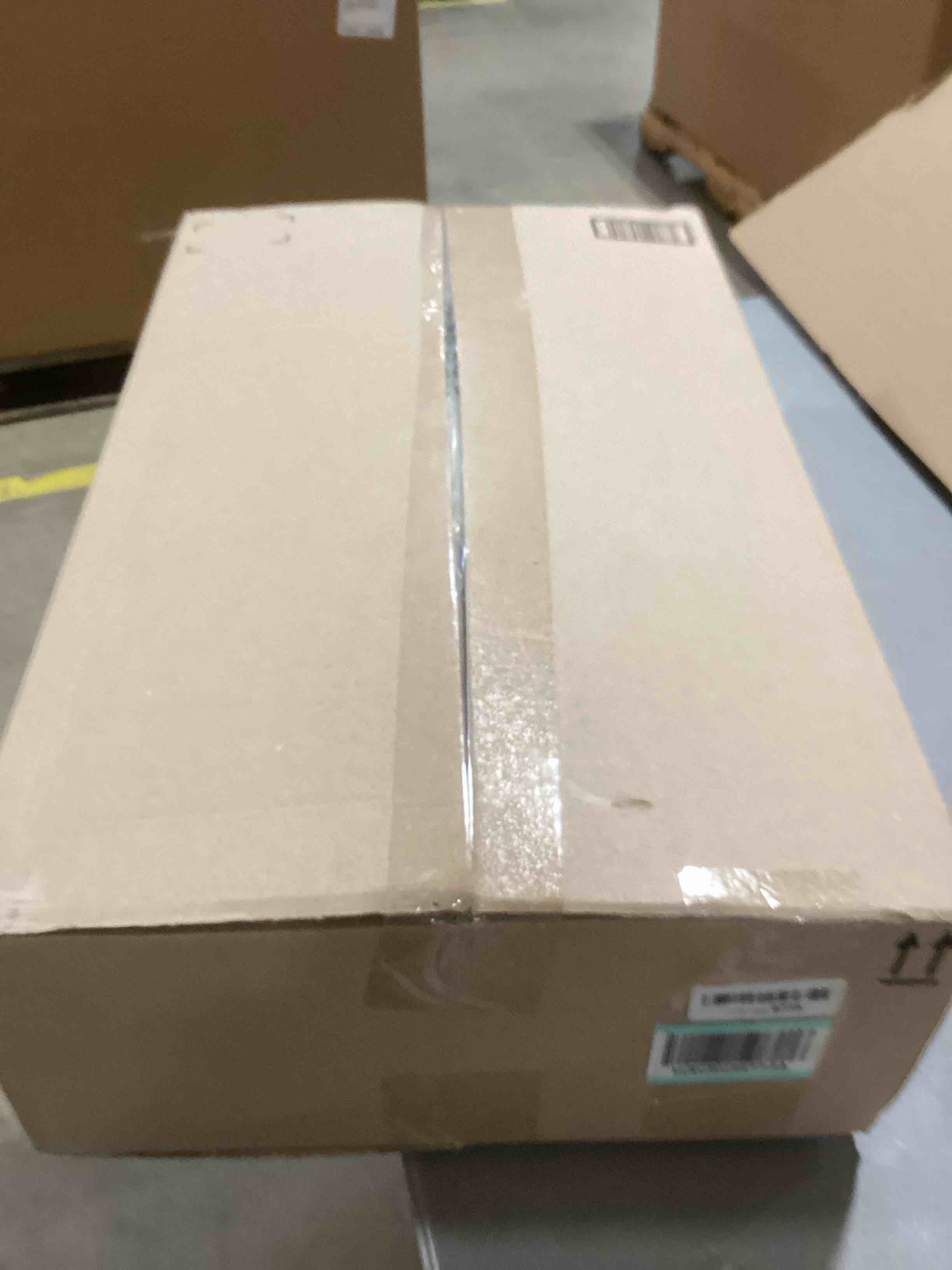 https://s3.amazonaws.com/lotting-images-prod/bidfta/PNK0367871_1729687950701.jpeg