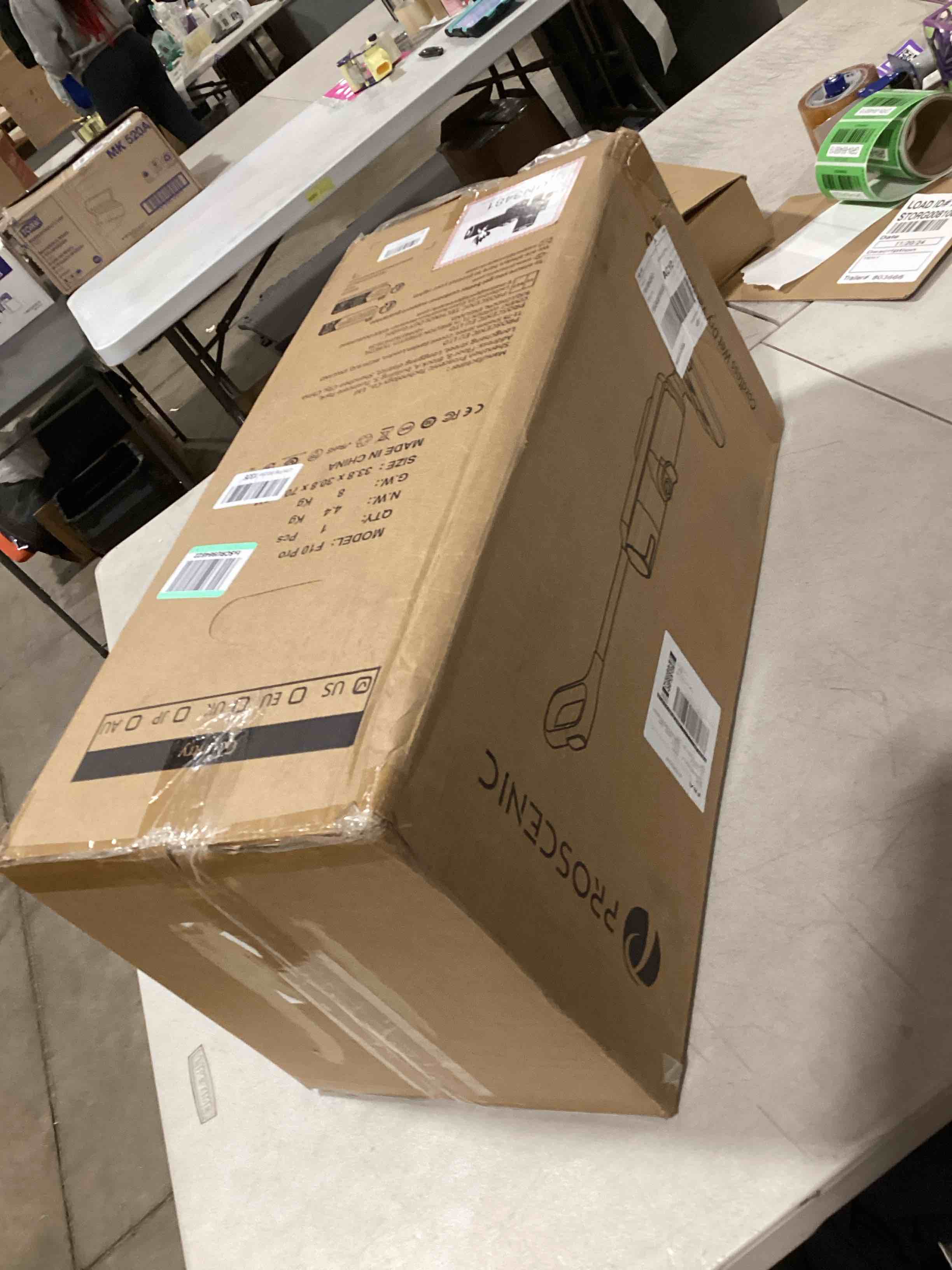 https://s3.amazonaws.com/lotting-images-prod/bidfta/PNK0368476_1733143051314.jpeg