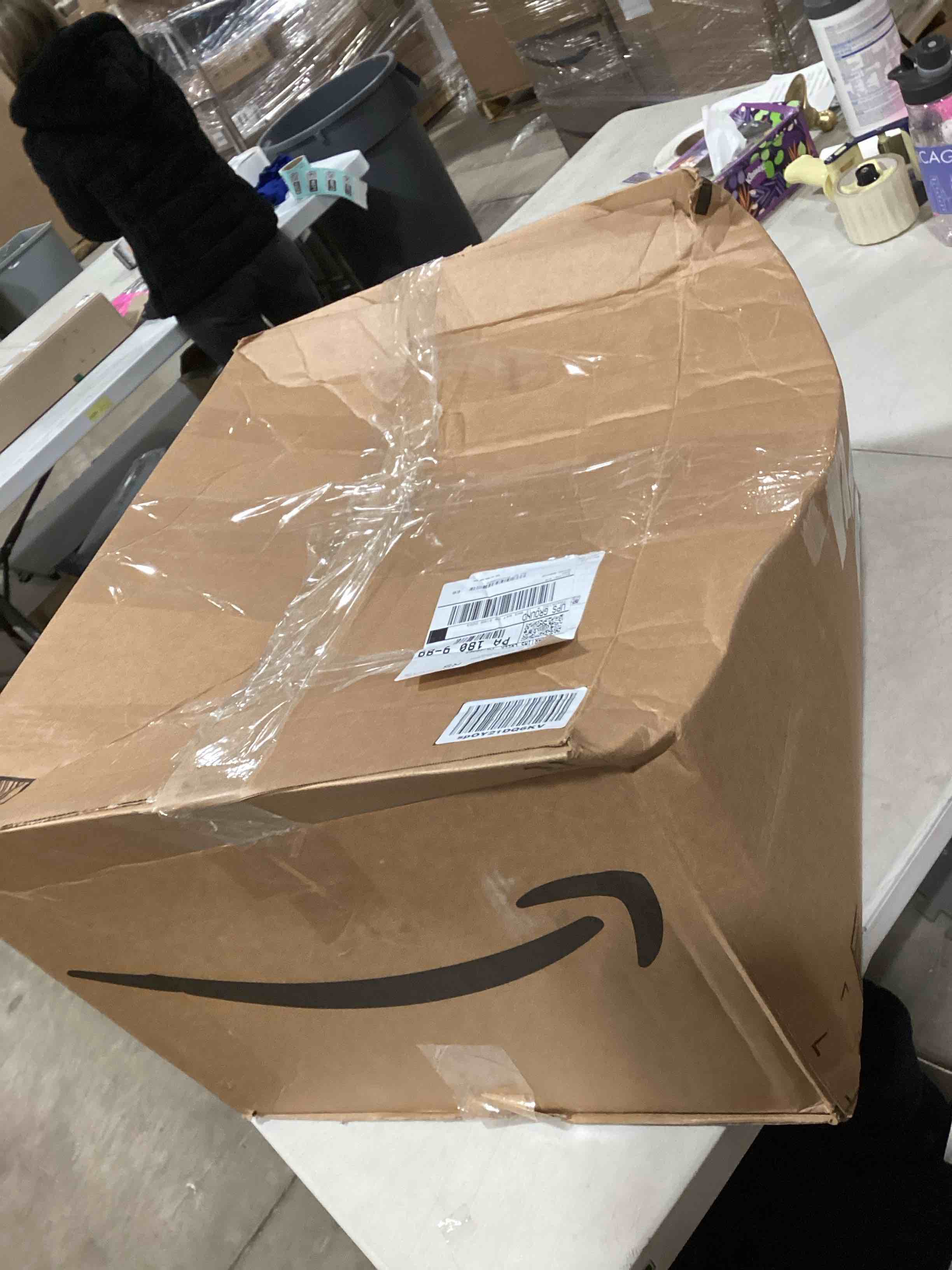 https://s3.amazonaws.com/lotting-images-prod/bidfta/PNK0368487_1733141508733.jpeg