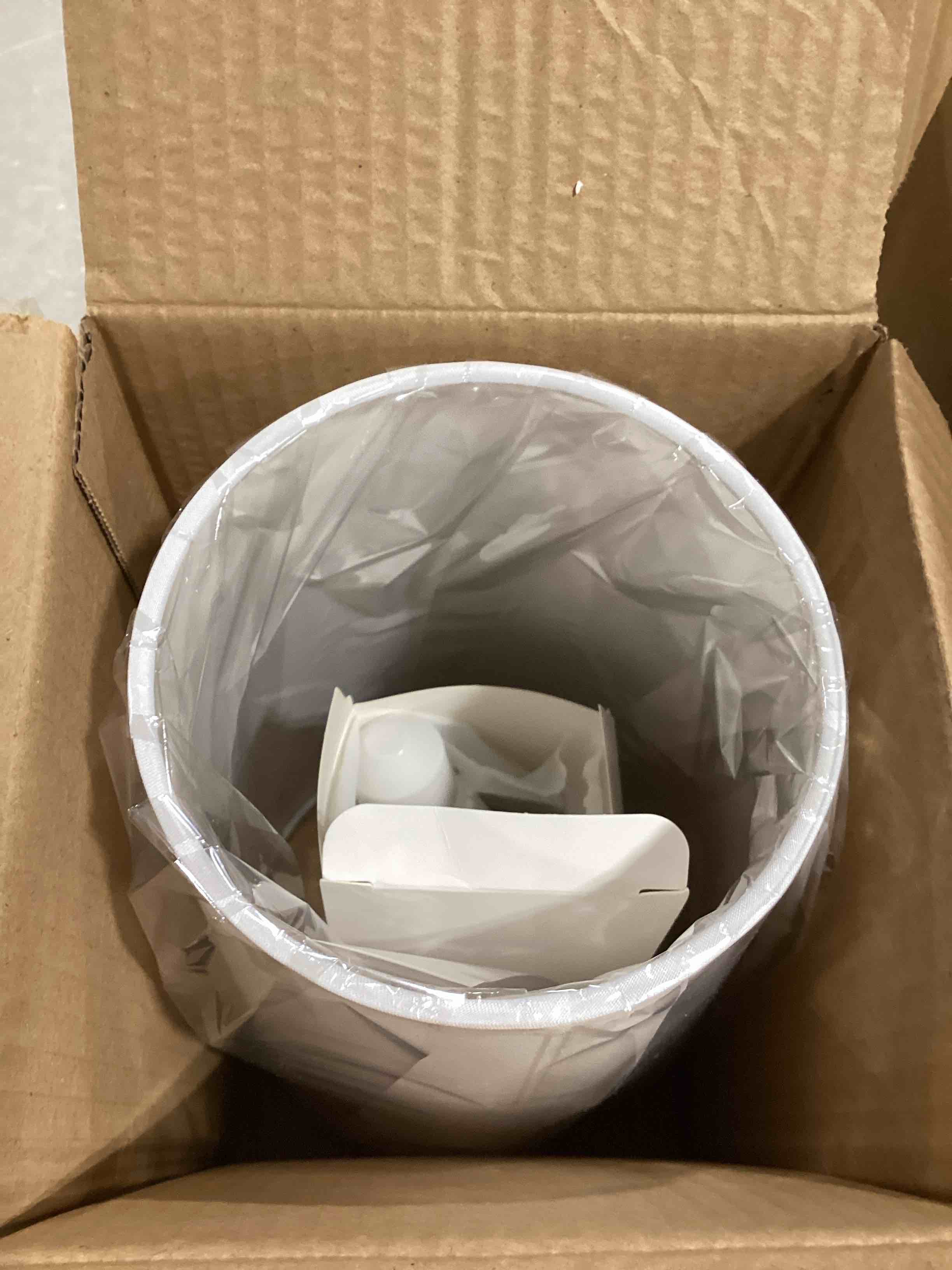 https://s3.amazonaws.com/lotting-images-prod/bidfta/PNK0370147_1731958525400.jpeg