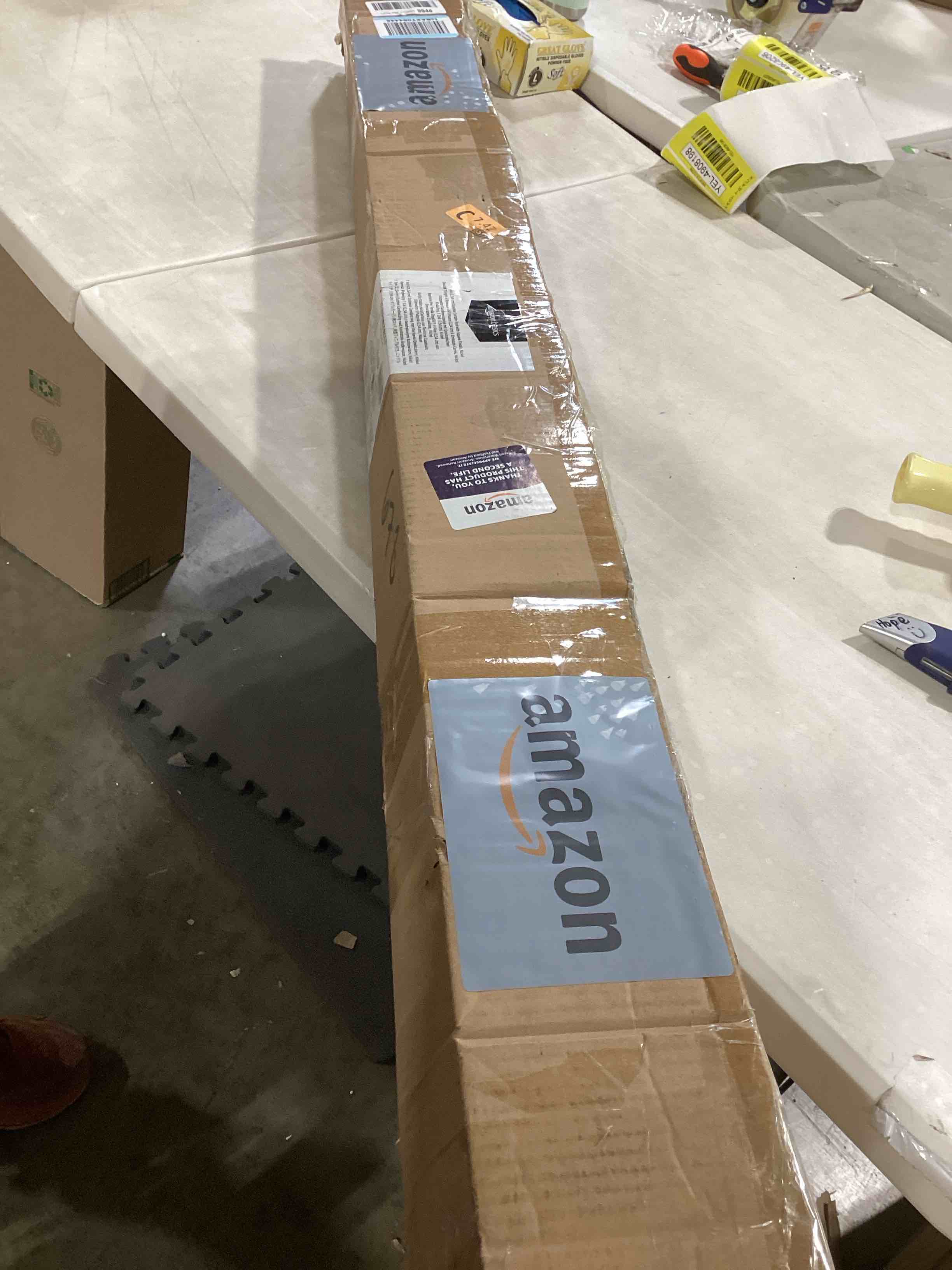 https://s3.amazonaws.com/lotting-images-prod/bidfta/PNK0370882_1730737711612.jpeg