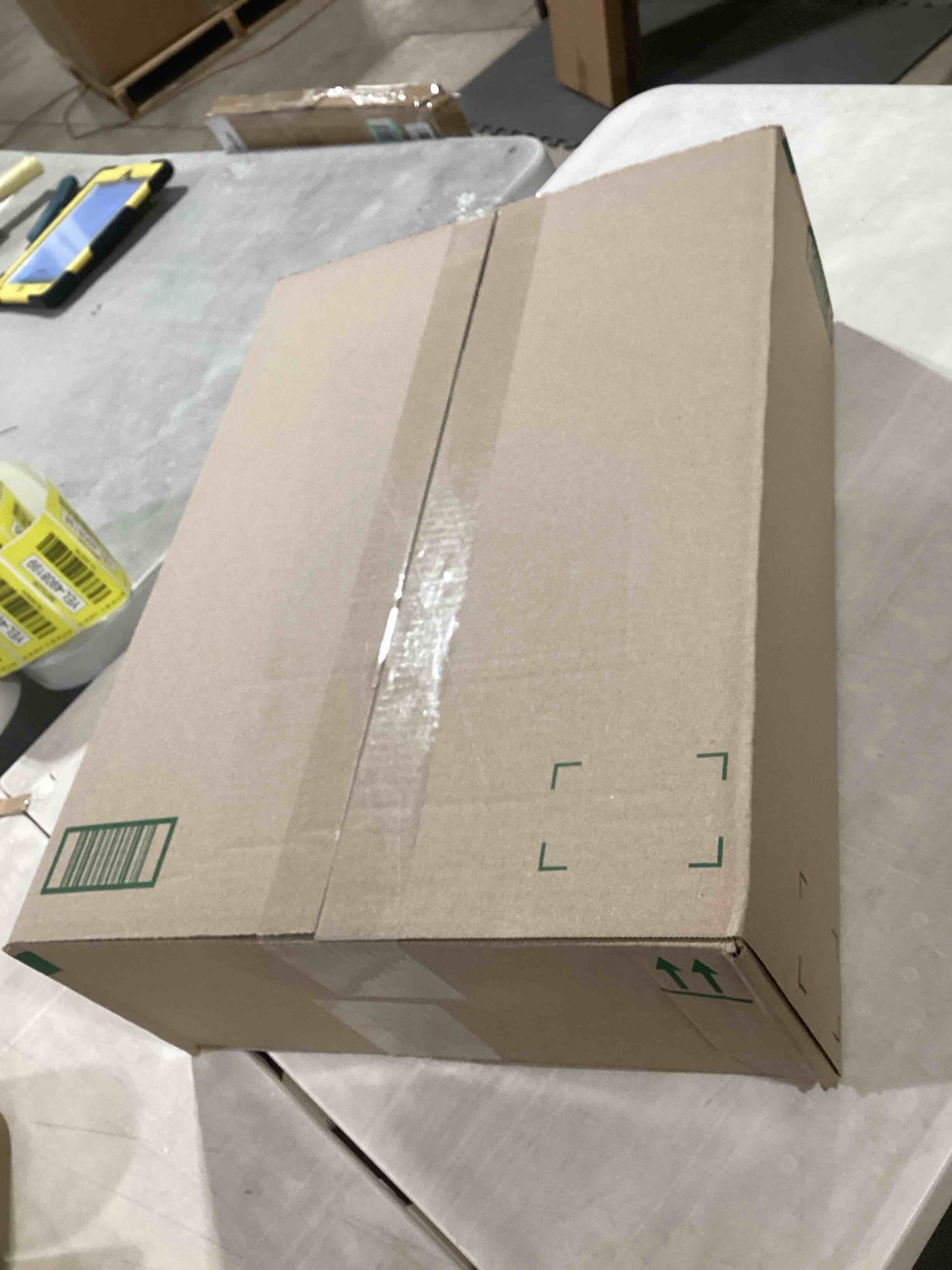 https://s3.amazonaws.com/lotting-images-prod/bidfta/PNK0370905_1730727413421.jpeg