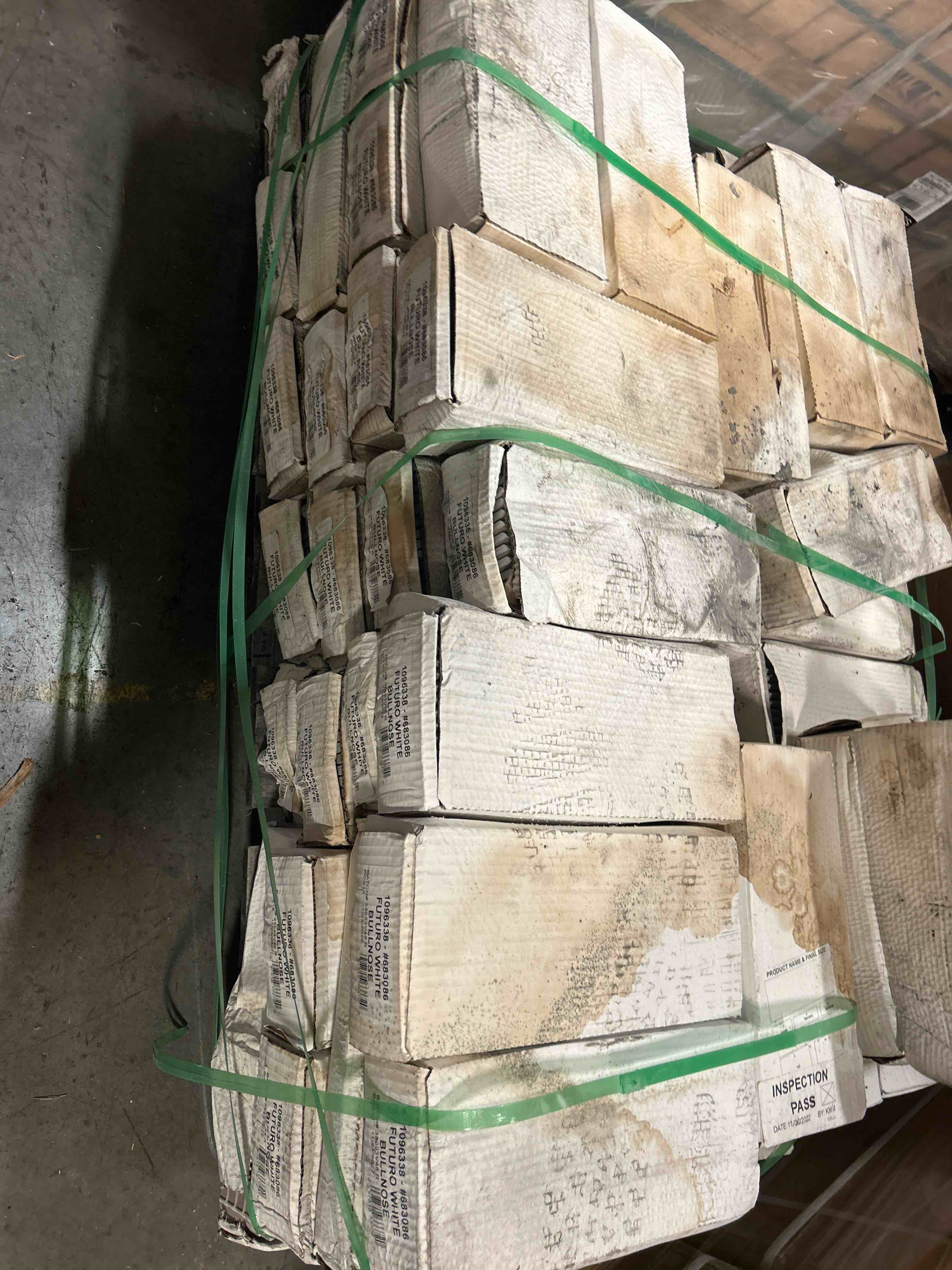https://s3.amazonaws.com/lotting-images-prod/bidfta/PNK0372094_1729862596331.jpeg