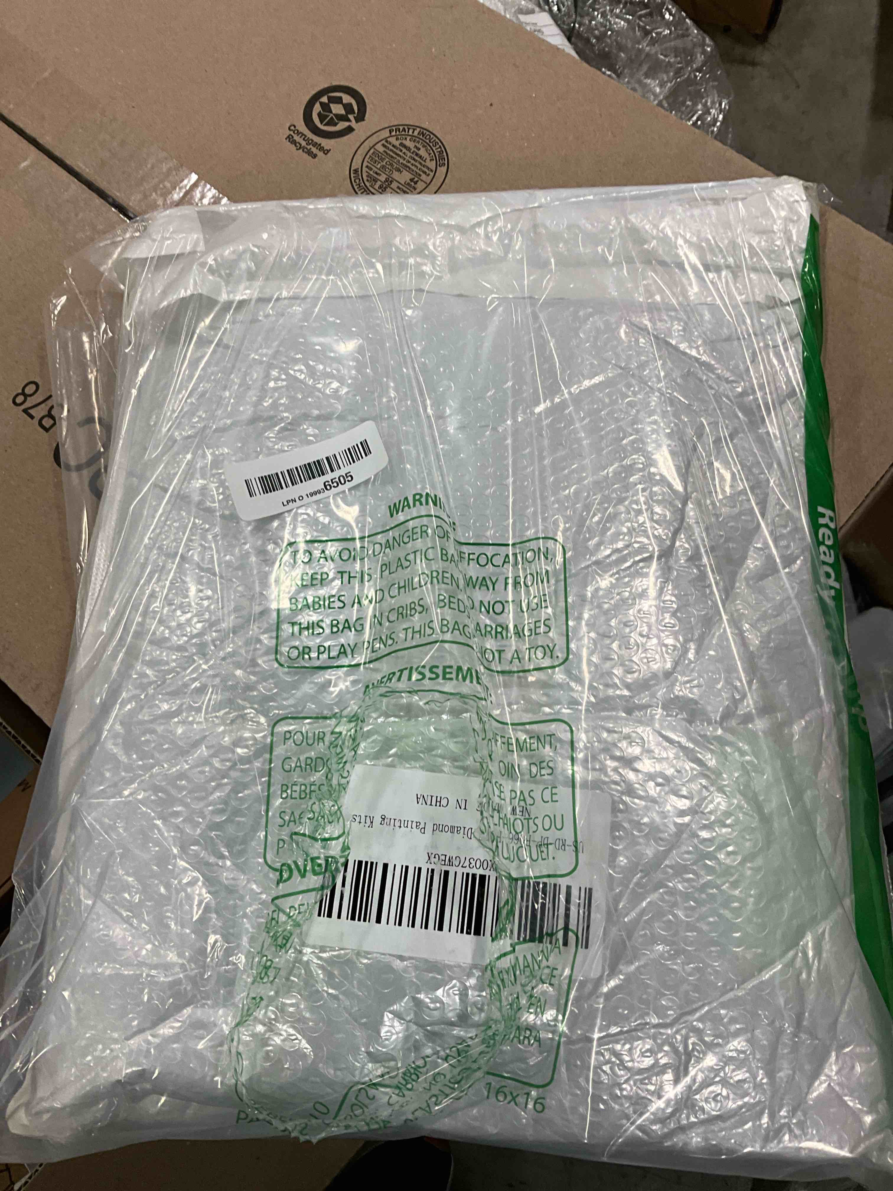 https://s3.amazonaws.com/lotting-images-prod/bidfta/PNK0379300_1732026596974.jpeg