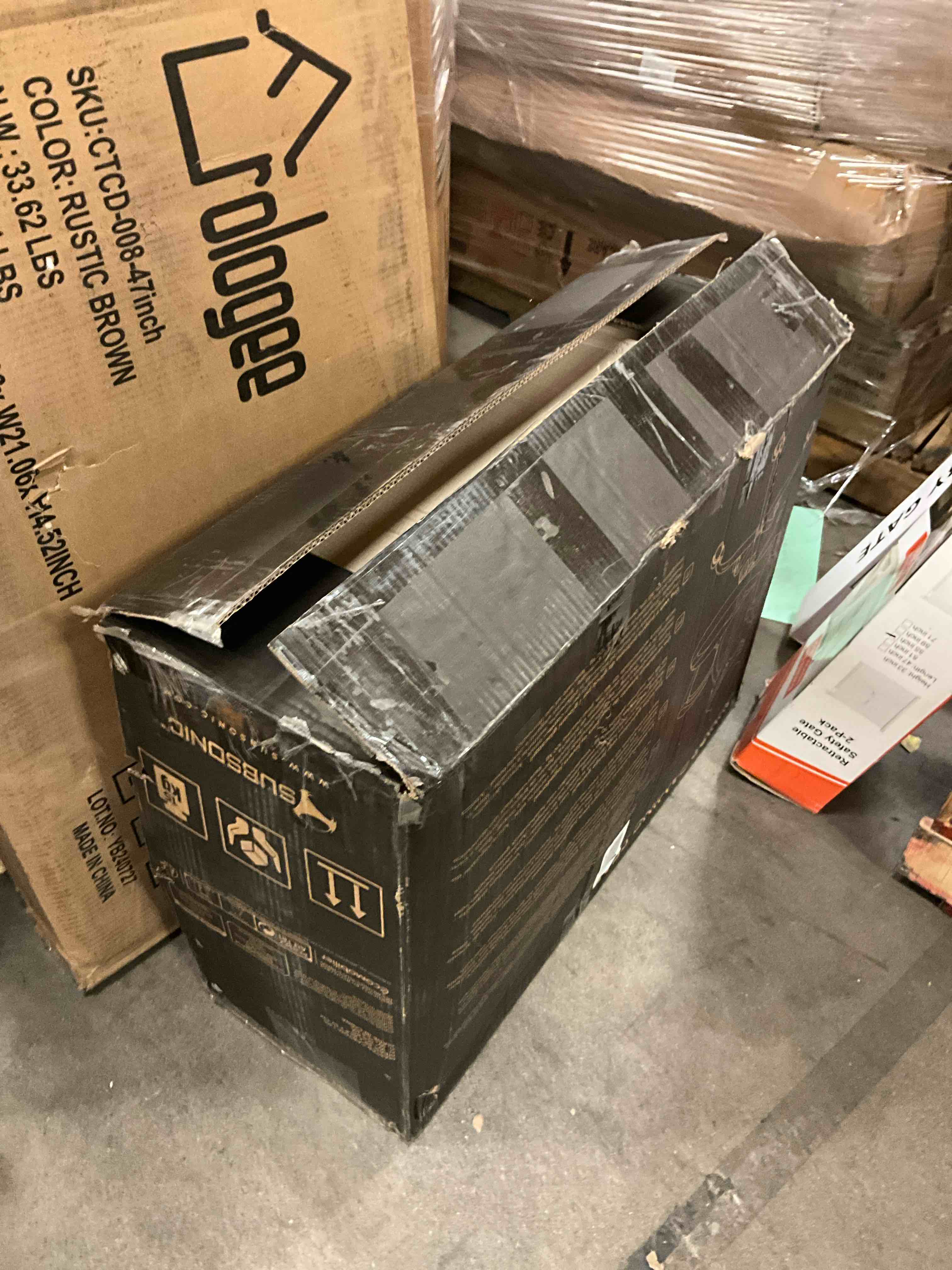 https://s3.amazonaws.com/lotting-images-prod/bidfta/PNK0388869_1730320090990.jpeg