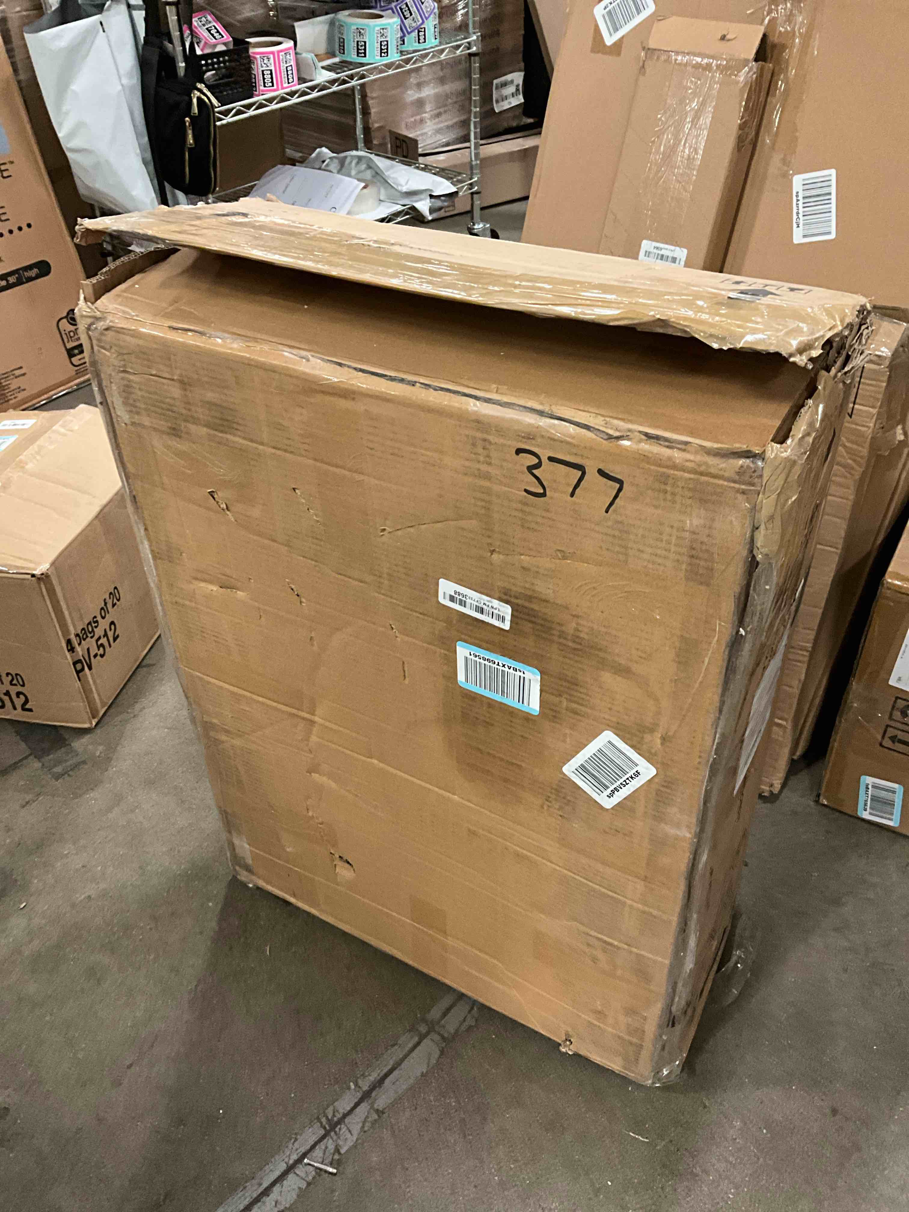 https://s3.amazonaws.com/lotting-images-prod/bidfta/PNK0388880_1730319645069.jpeg