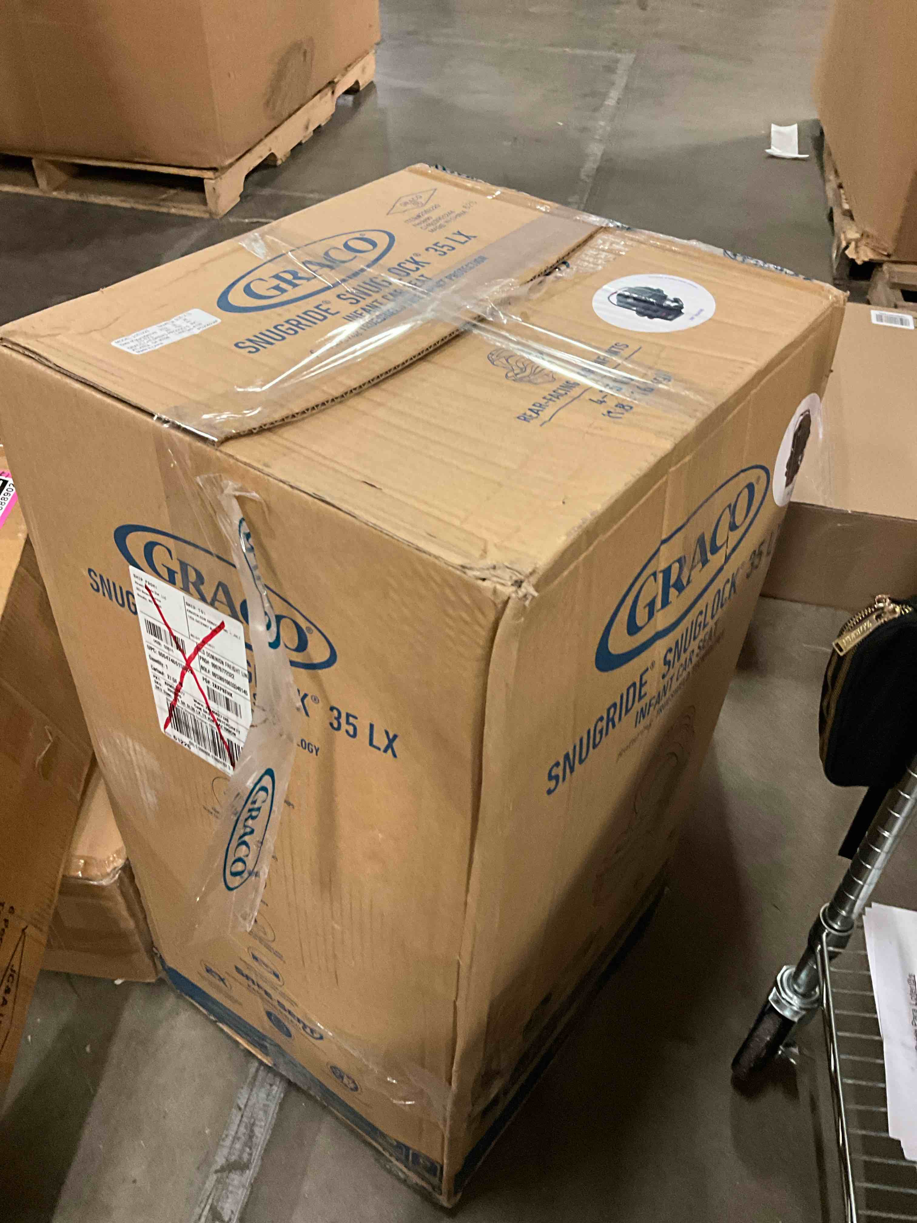 https://s3.amazonaws.com/lotting-images-prod/bidfta/PNK0388893_1730317194138.jpeg