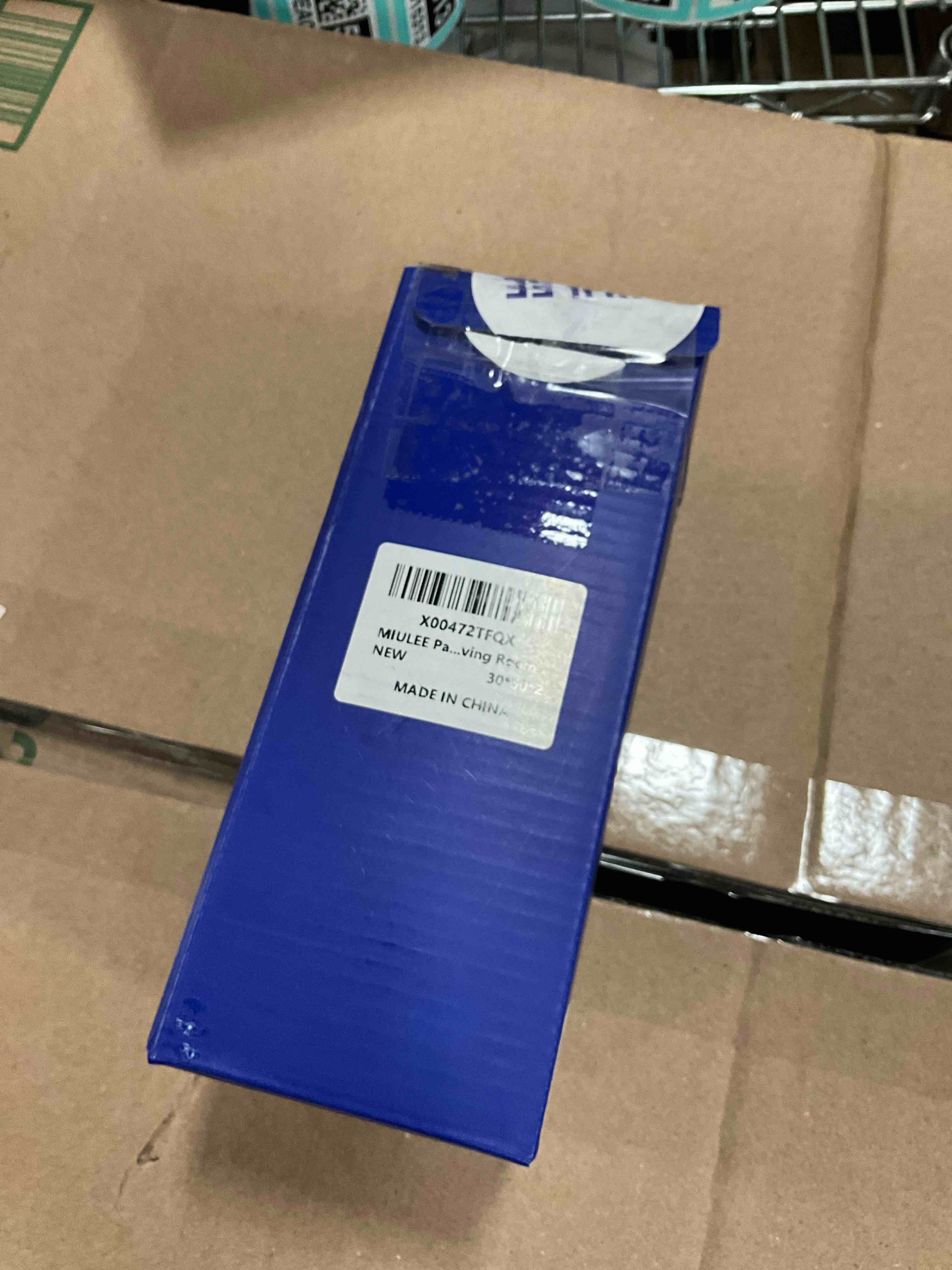 https://s3.amazonaws.com/lotting-images-prod/bidfta/PNK0389218_1730231746723.jpeg