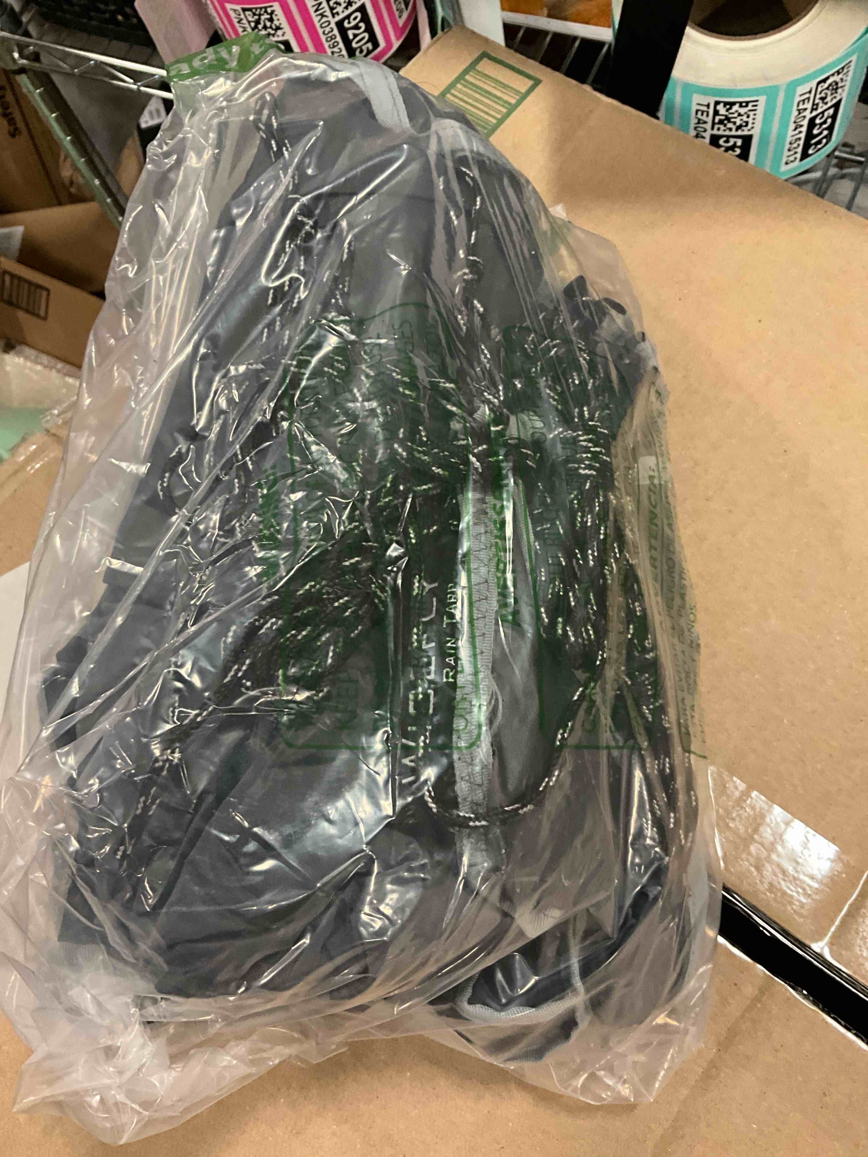 https://s3.amazonaws.com/lotting-images-prod/bidfta/PNK0389220_1730231844698.jpeg