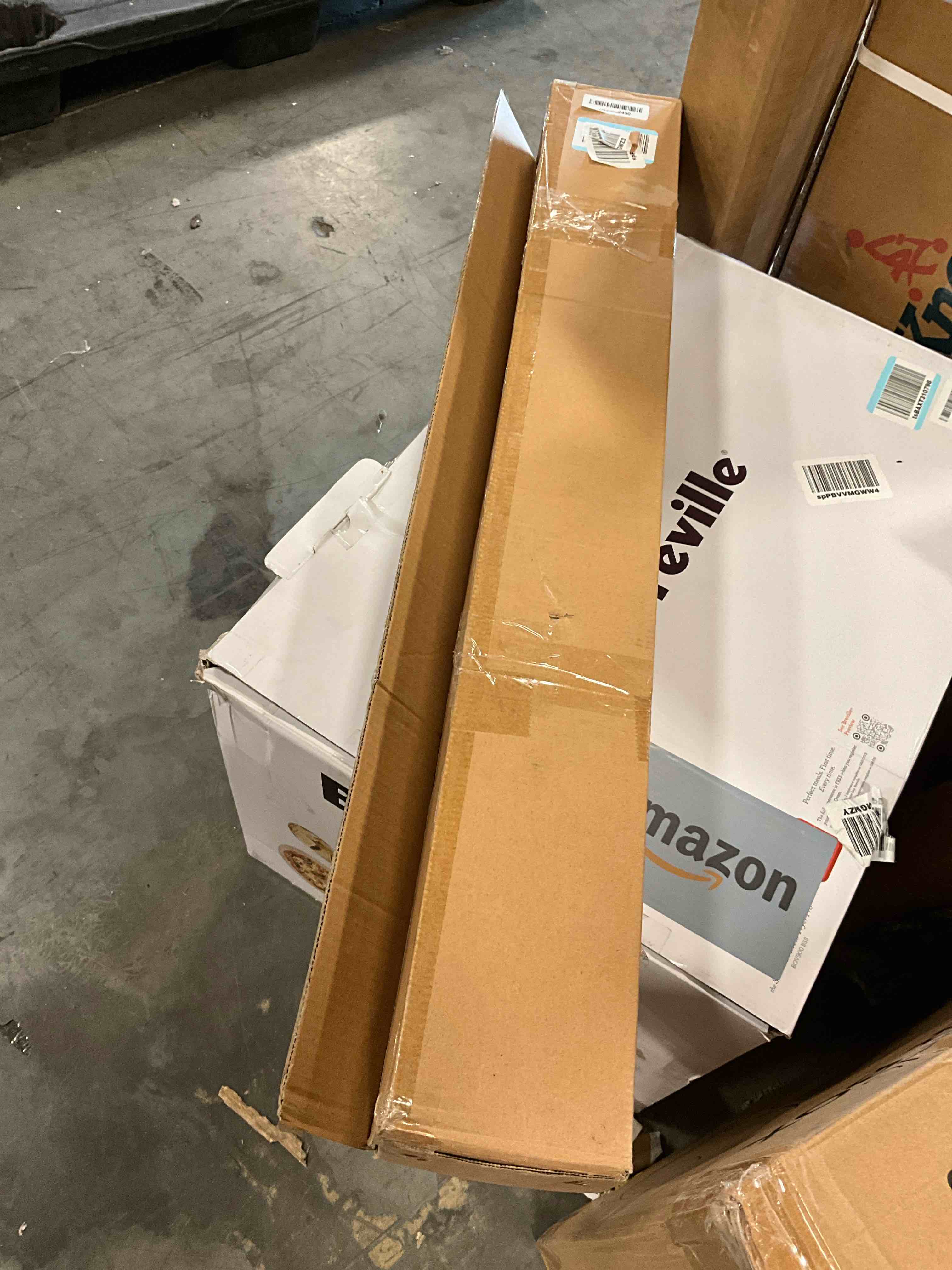 https://s3.amazonaws.com/lotting-images-prod/bidfta/PNK0389256_1730236948410.jpeg