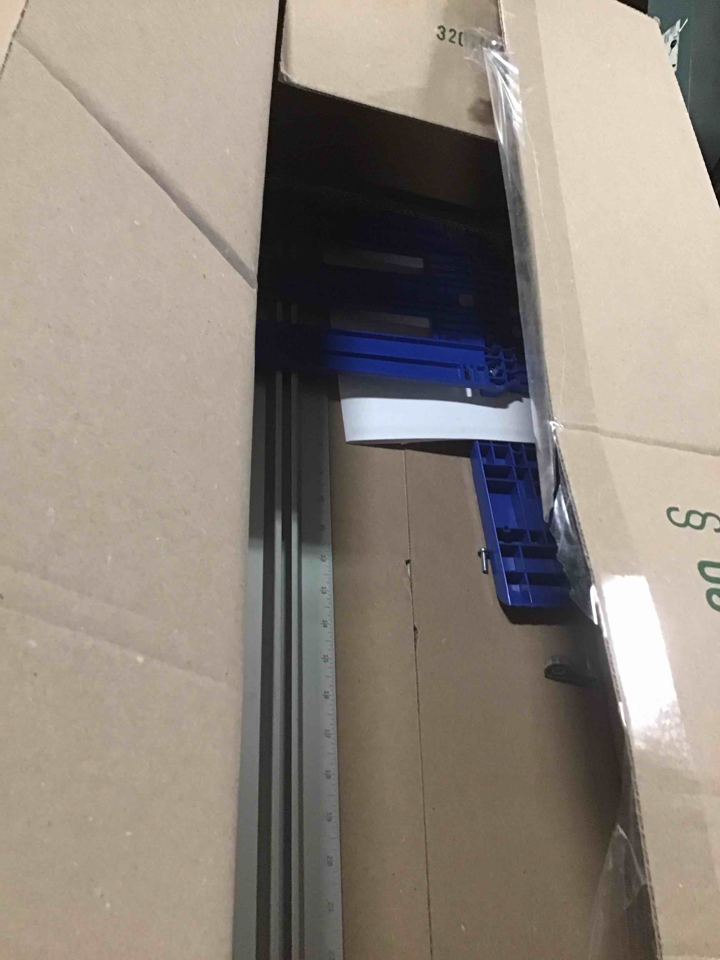 https://s3.amazonaws.com/lotting-images-prod/bidfta/PNK0423548_1728908064693.jpeg
