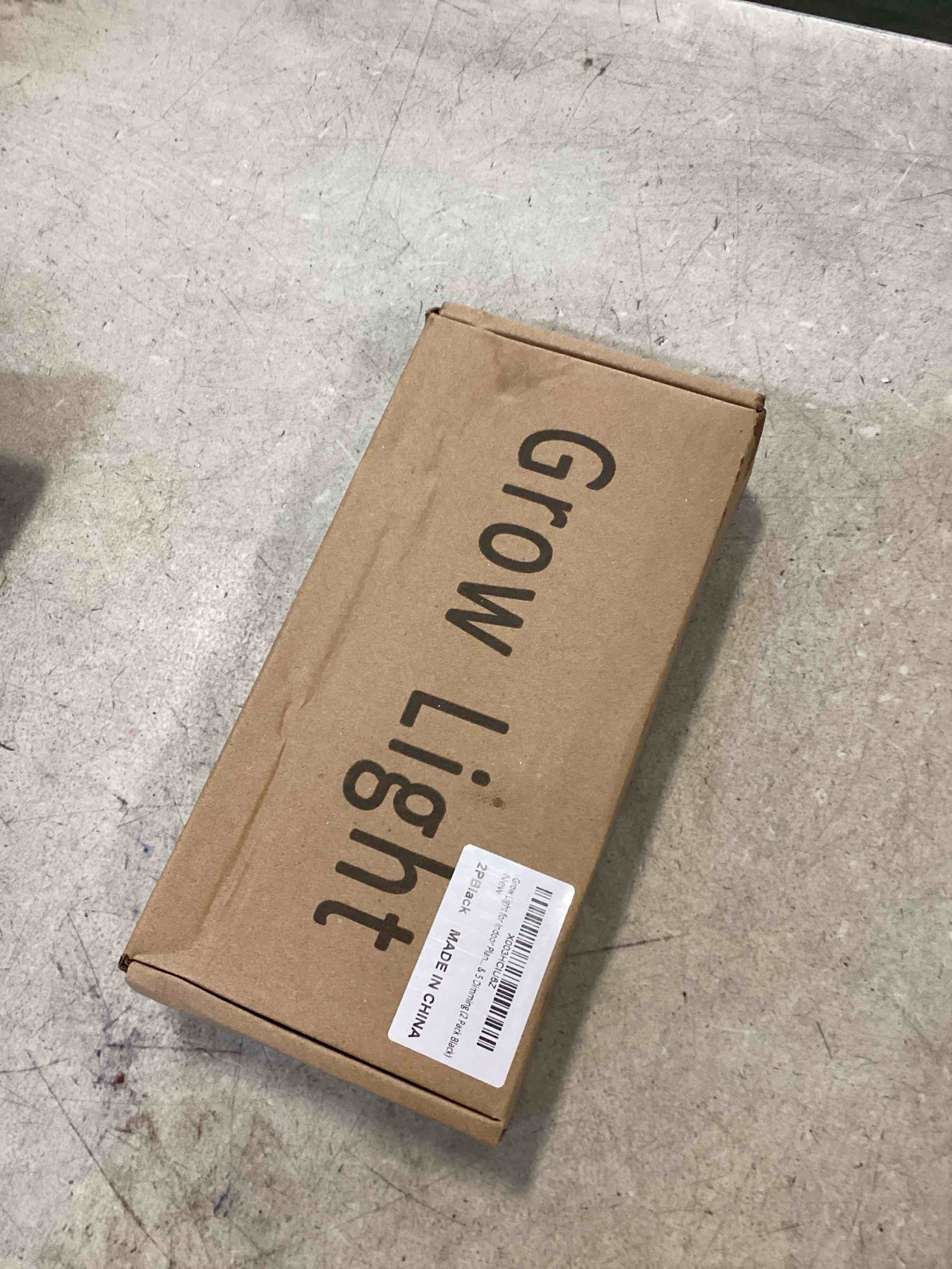 https://s3.amazonaws.com/lotting-images-prod/bidfta/PNK0429741_1728493530808.jpeg