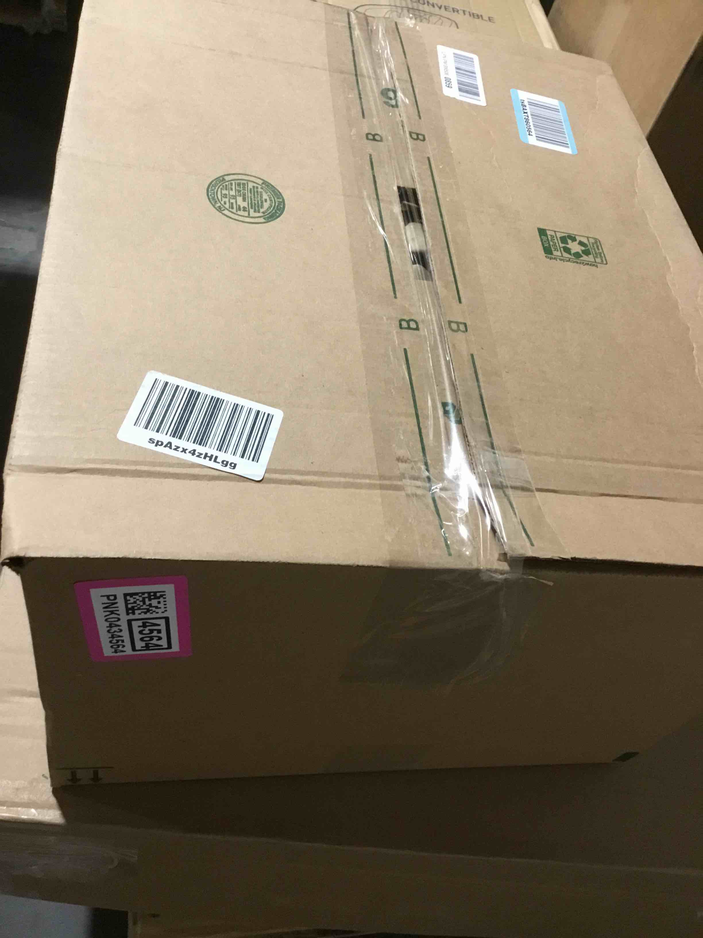 https://s3.amazonaws.com/lotting-images-prod/bidfta/PNK0434564_1730143658116.jpeg