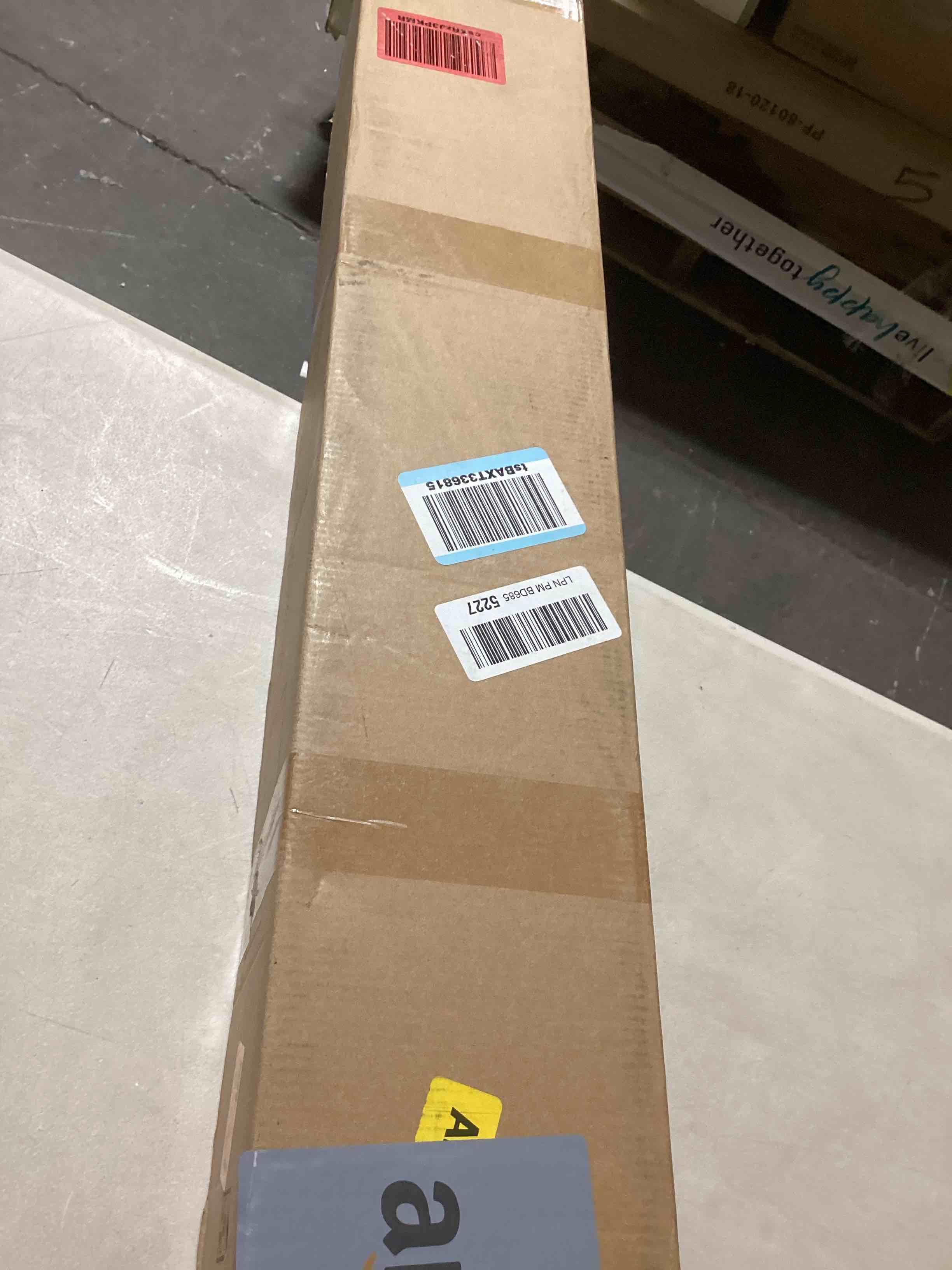 https://s3.amazonaws.com/lotting-images-prod/bidfta/PNK0434731_1730119322521.jpeg