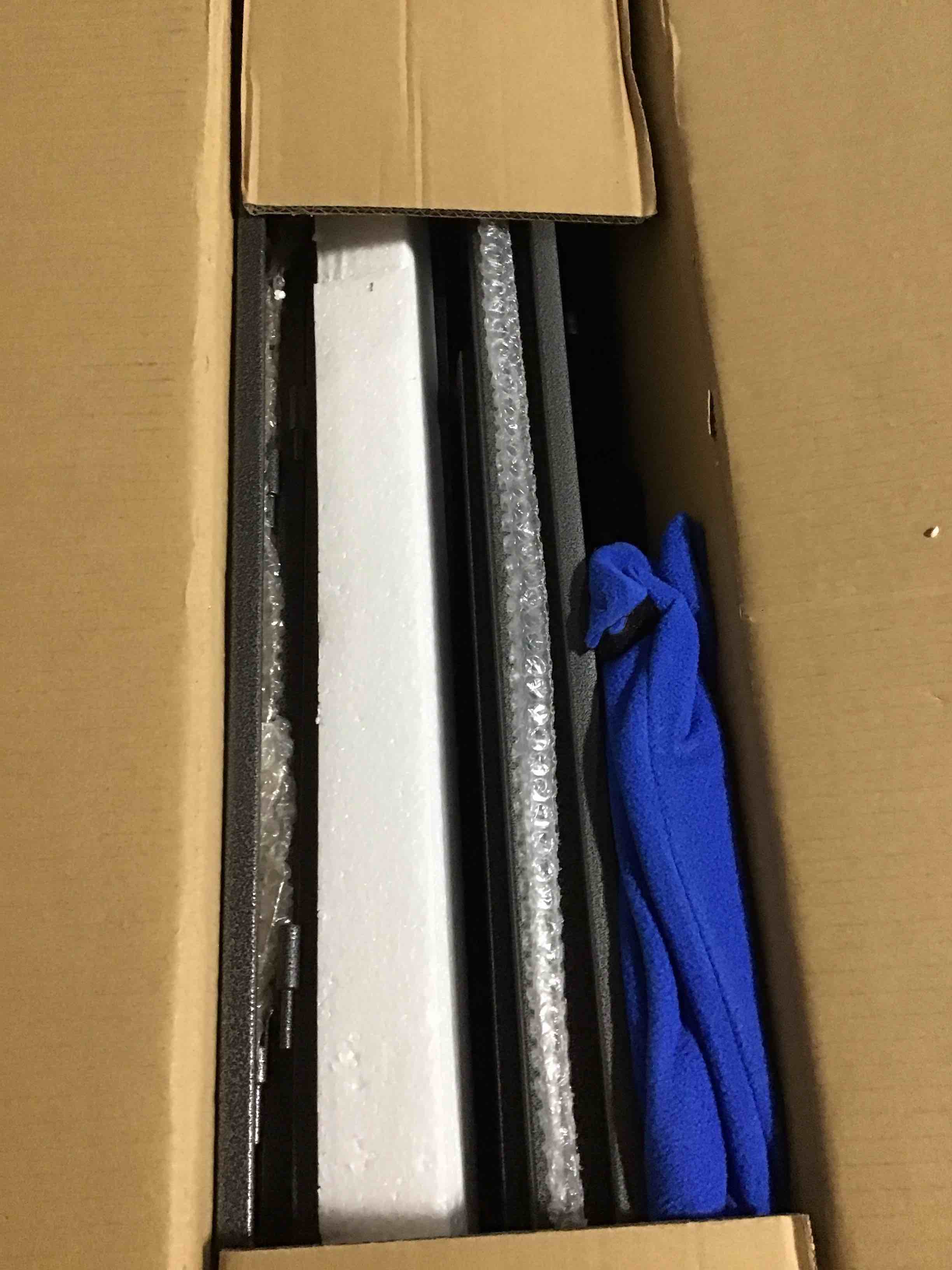 https://s3.amazonaws.com/lotting-images-prod/bidfta/PNK0434824_1729885023767.jpeg