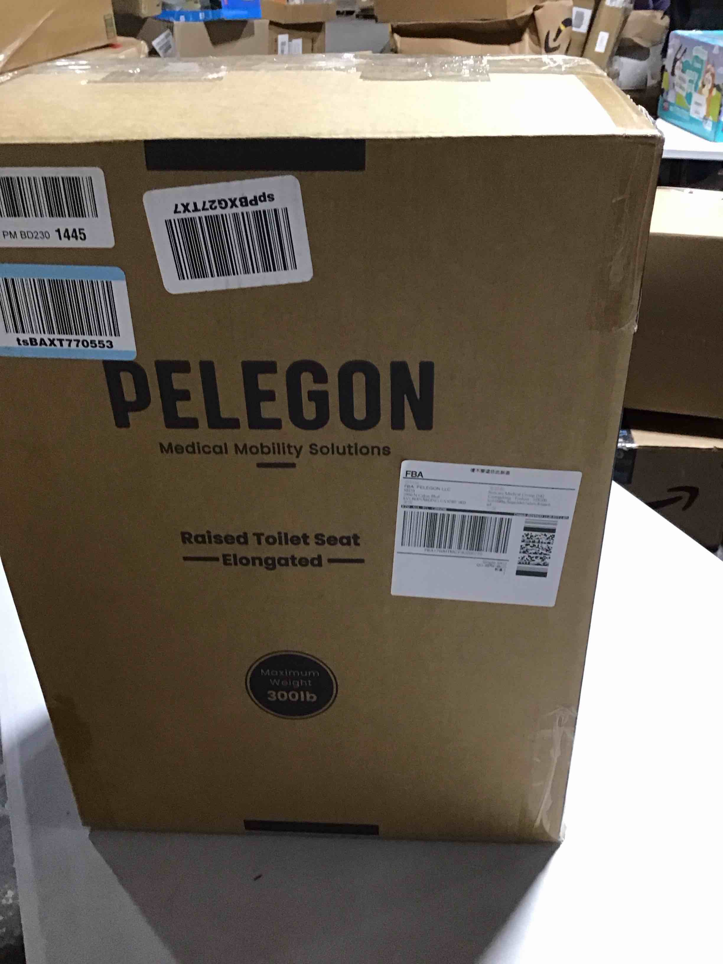 https://s3.amazonaws.com/lotting-images-prod/bidfta/PNK0434841_1729883133502.jpeg