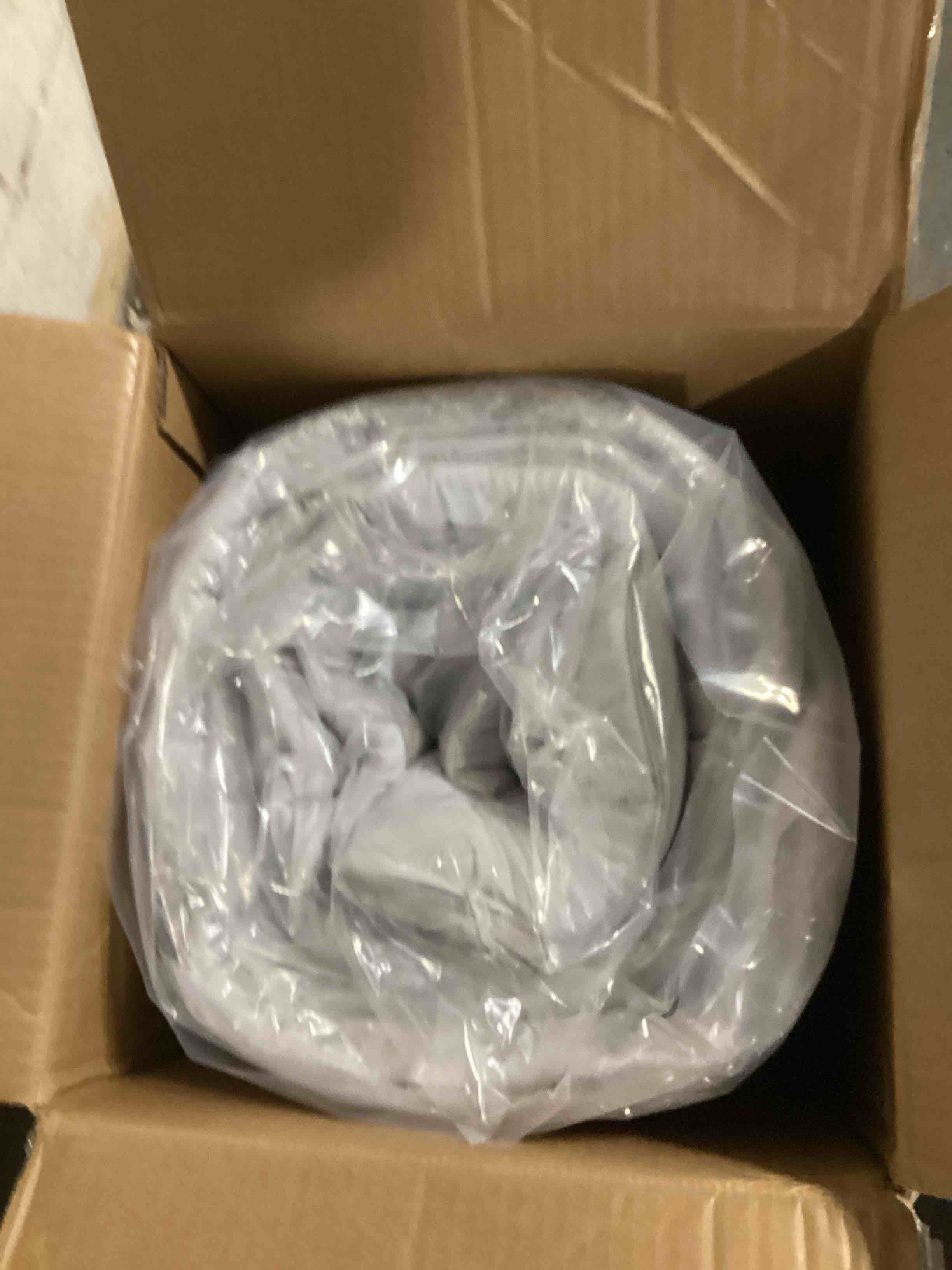 https://s3.amazonaws.com/lotting-images-prod/bidfta/PNK0434931_1729864183244.jpeg