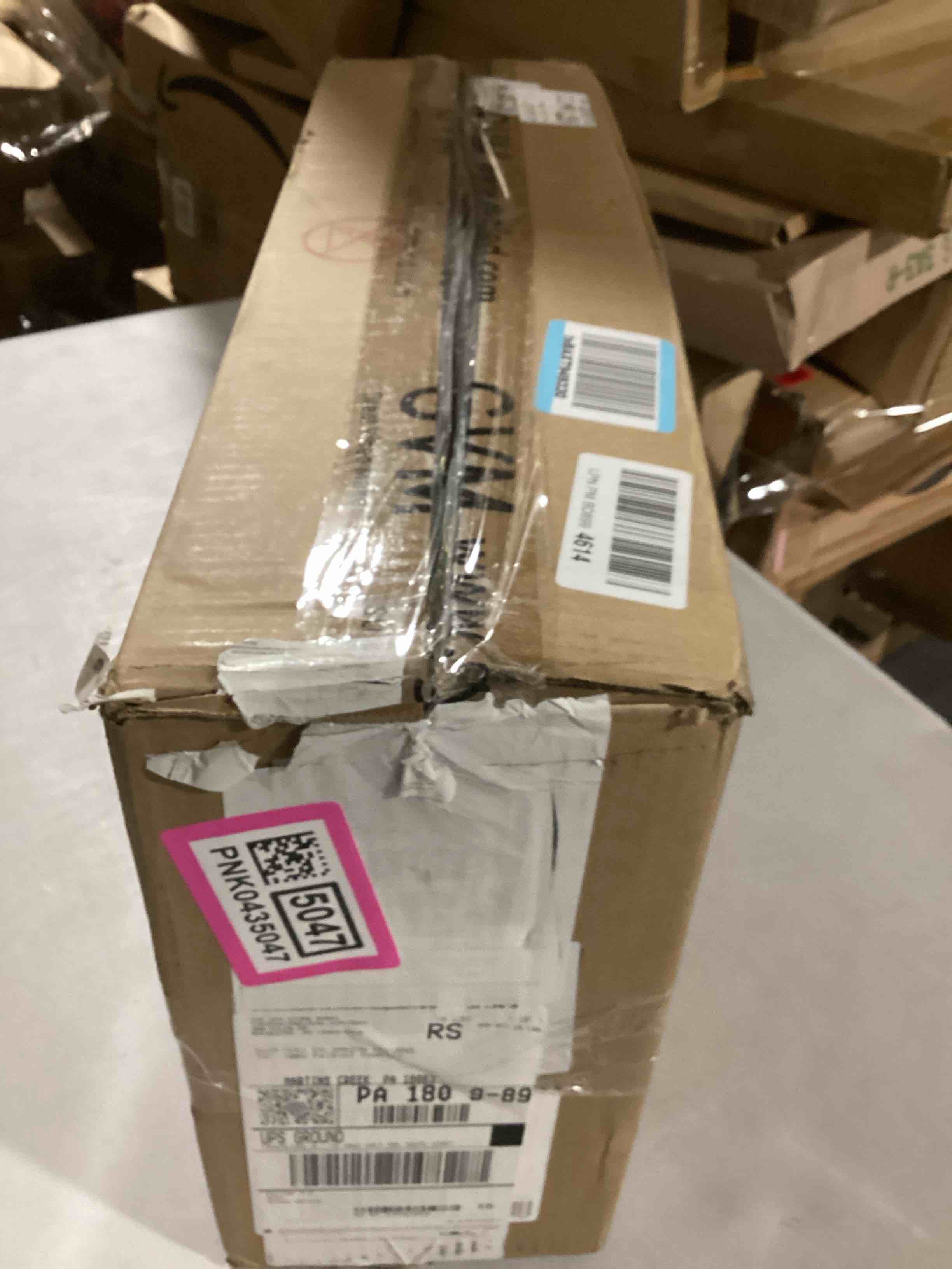 https://s3.amazonaws.com/lotting-images-prod/bidfta/PNK0435047_1729794945658.jpeg