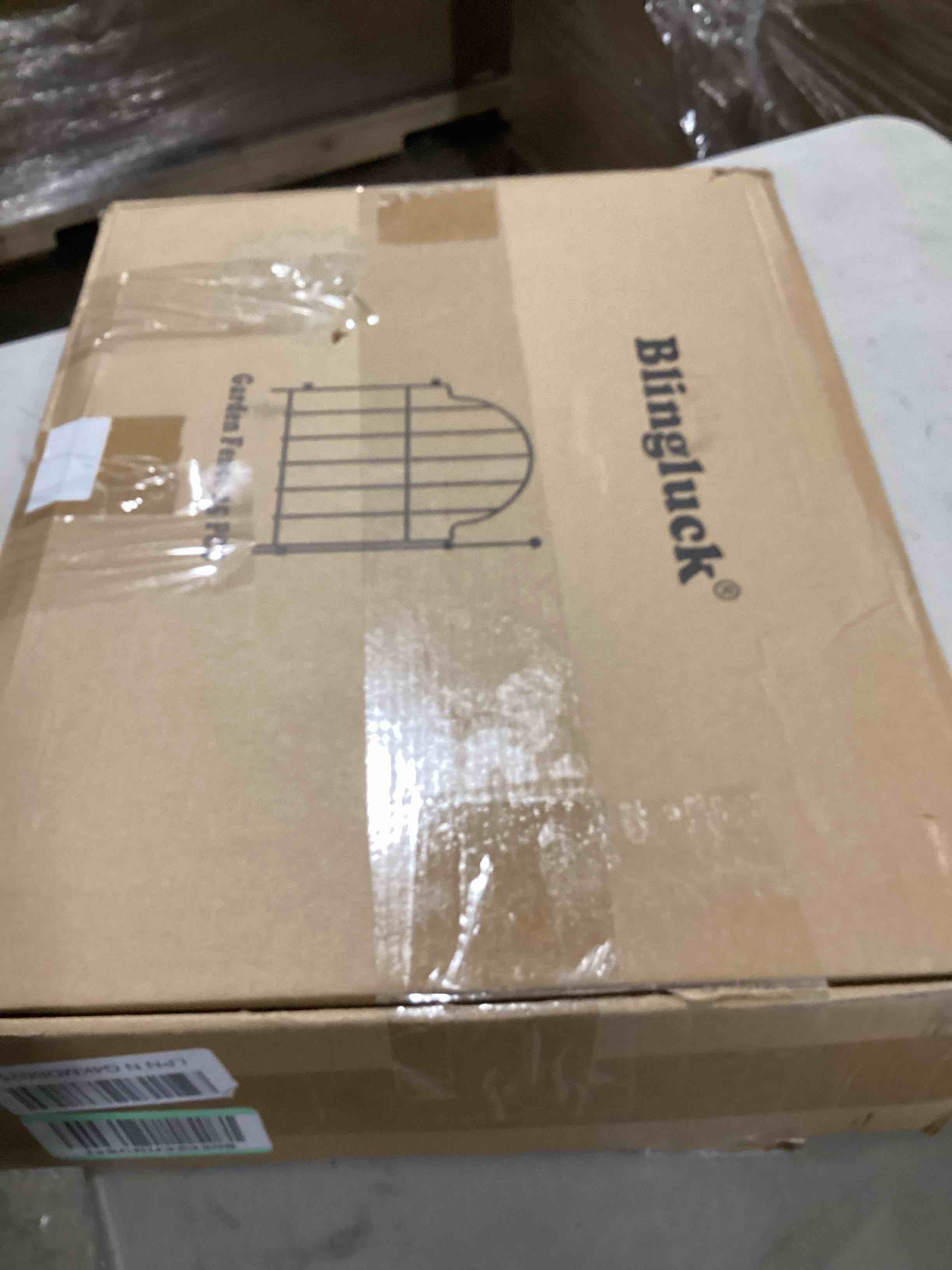 https://s3.amazonaws.com/lotting-images-prod/bidfta/PNK0435140_1729775020041.jpeg