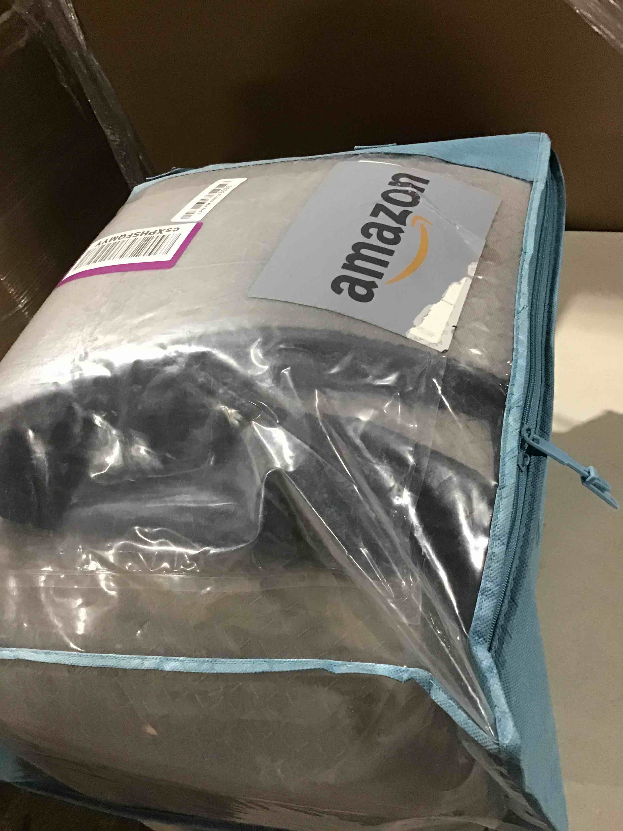 https://s3.amazonaws.com/lotting-images-prod/bidfta/PNK0435265_1729703902111.jpeg