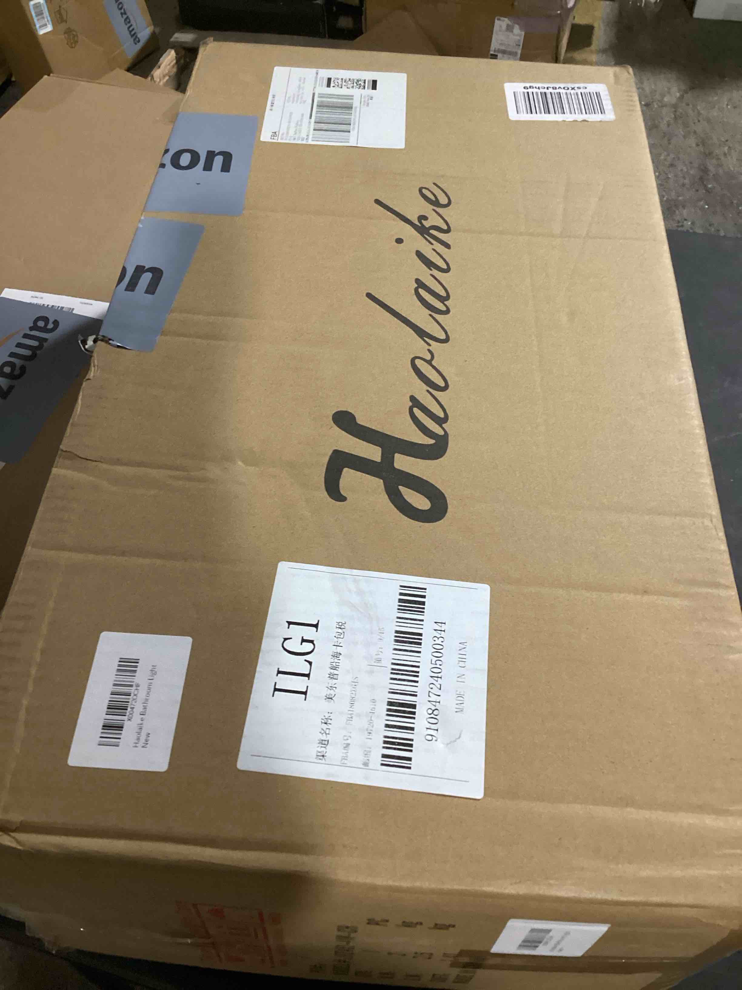 https://s3.amazonaws.com/lotting-images-prod/bidfta/PNK0436268_1730899668755.jpeg