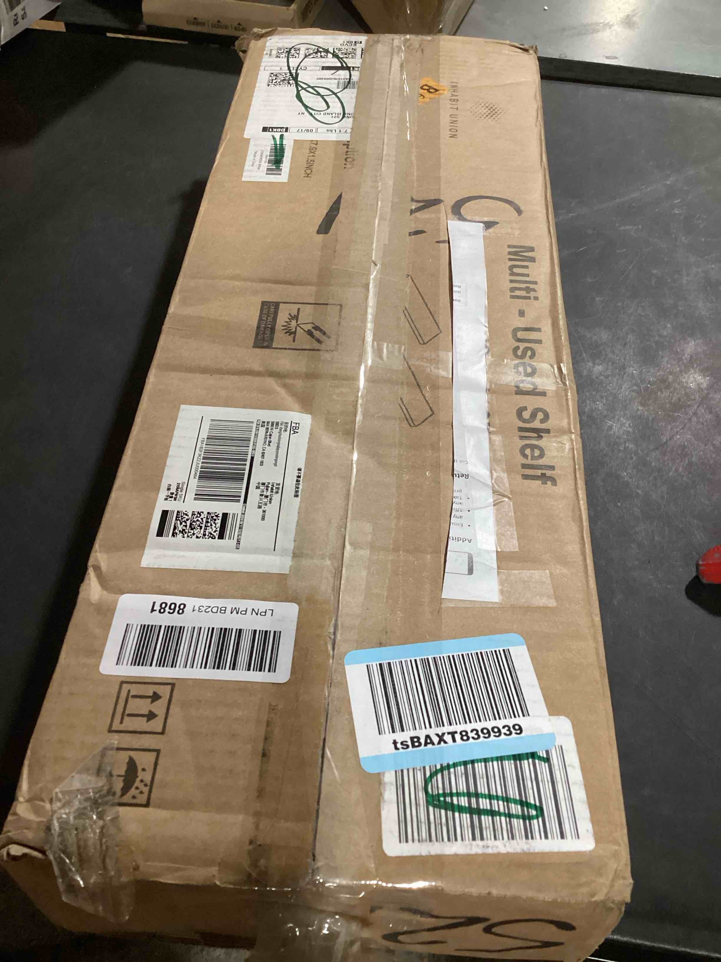 https://s3.amazonaws.com/lotting-images-prod/bidfta/PNK0436370_1730811990984.jpeg