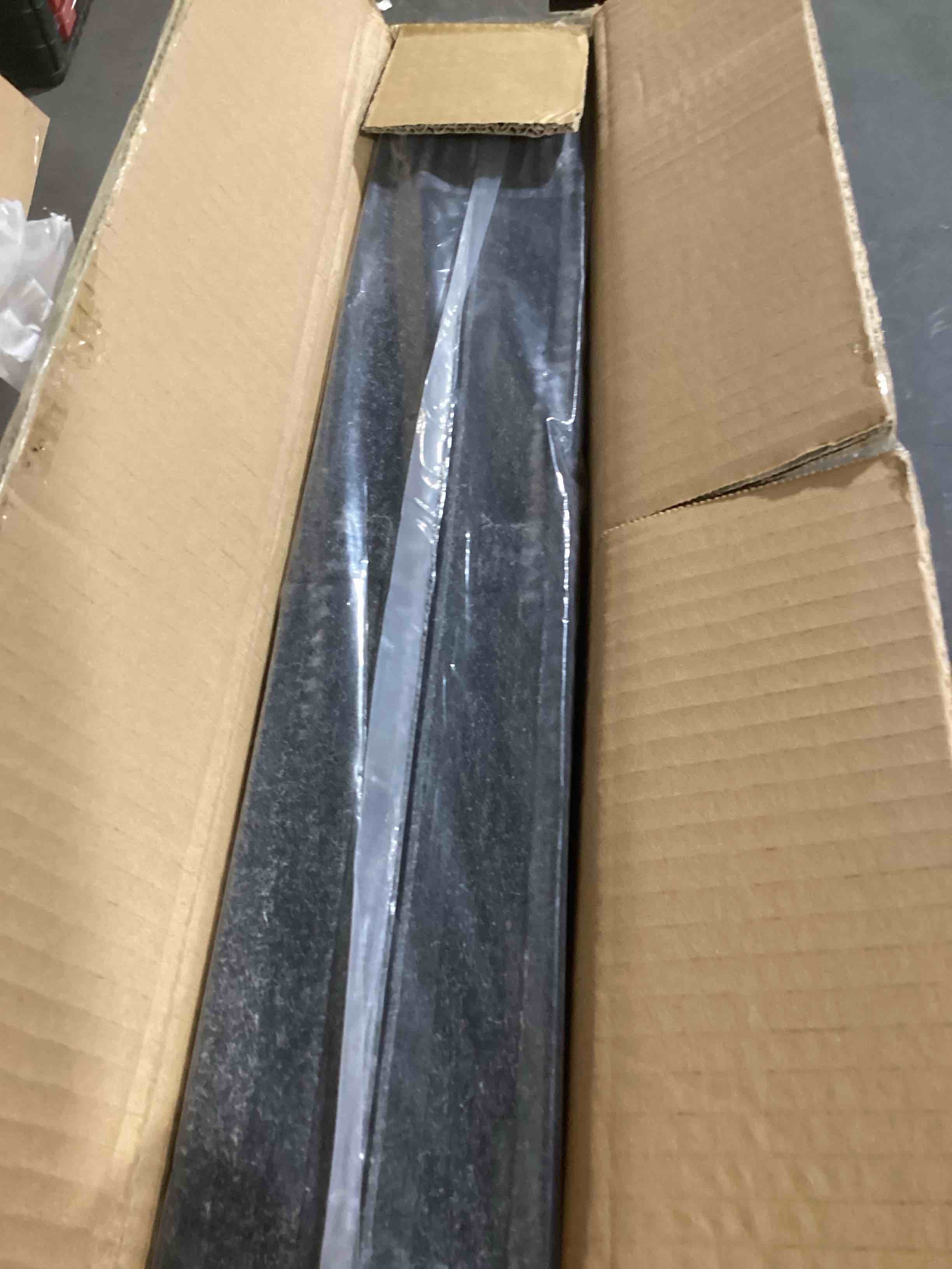 https://s3.amazonaws.com/lotting-images-prod/bidfta/PNK0436457_1730738461165.jpeg